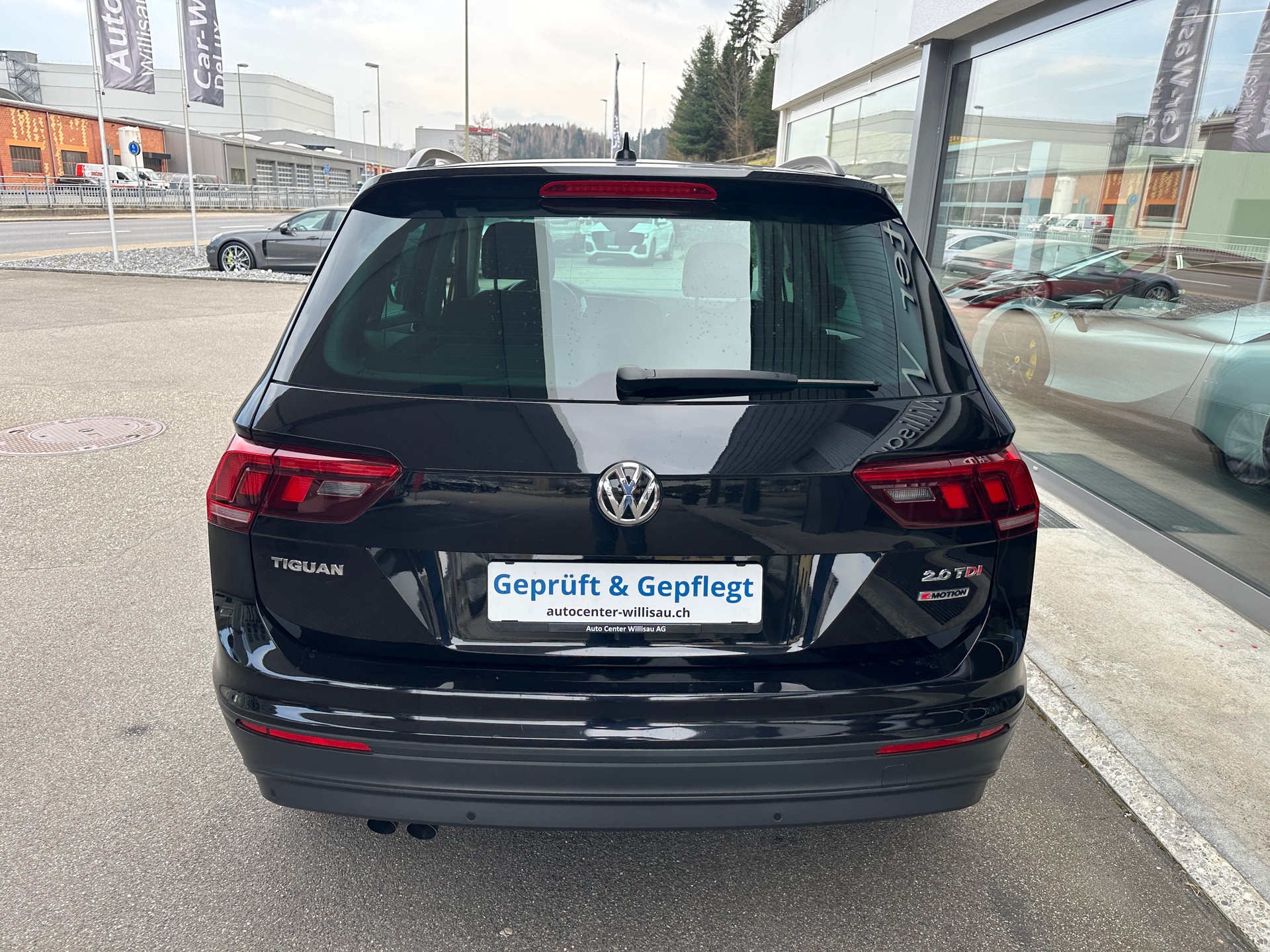 VW Tiguan 2.0 TDI SCR Comfortline 4Motion DSG-image-7