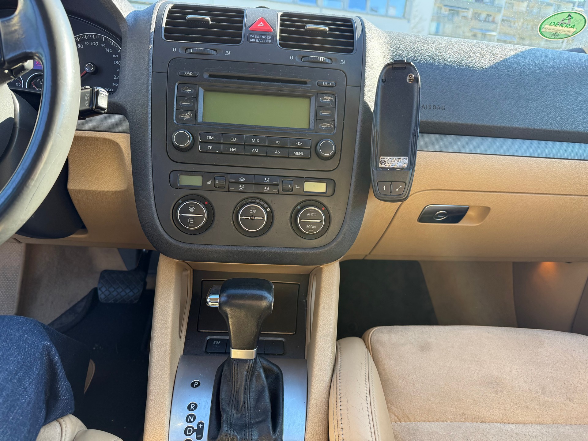 VW Golf 1.6 FSI Comfortline-image-5