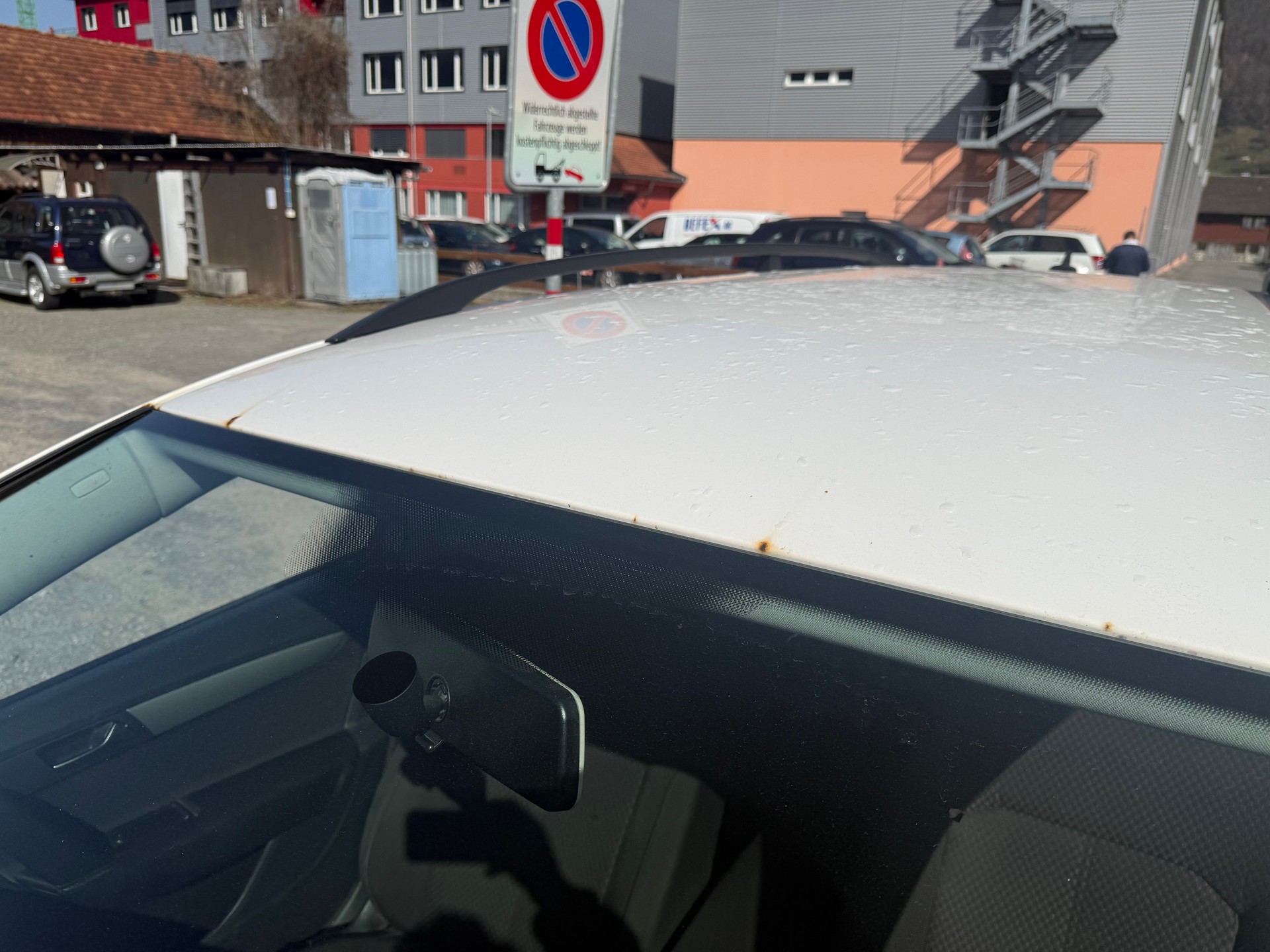 VW Passat Variant 2.0 TDI BMT Trendline-image-13