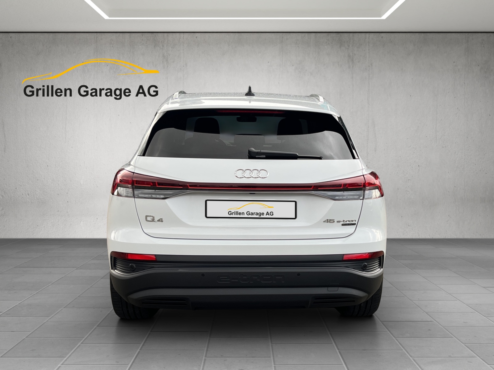 AUDI Q4 e-tron 45 quattro-showroom-element-3