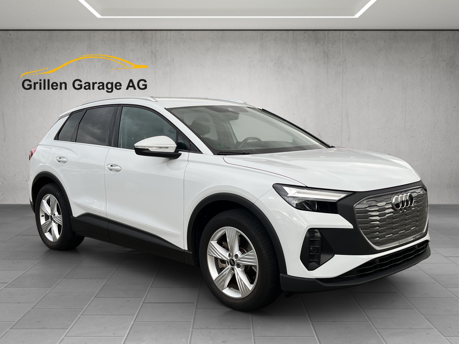 AUDI Q4 e-tron 45 quattro-image-6