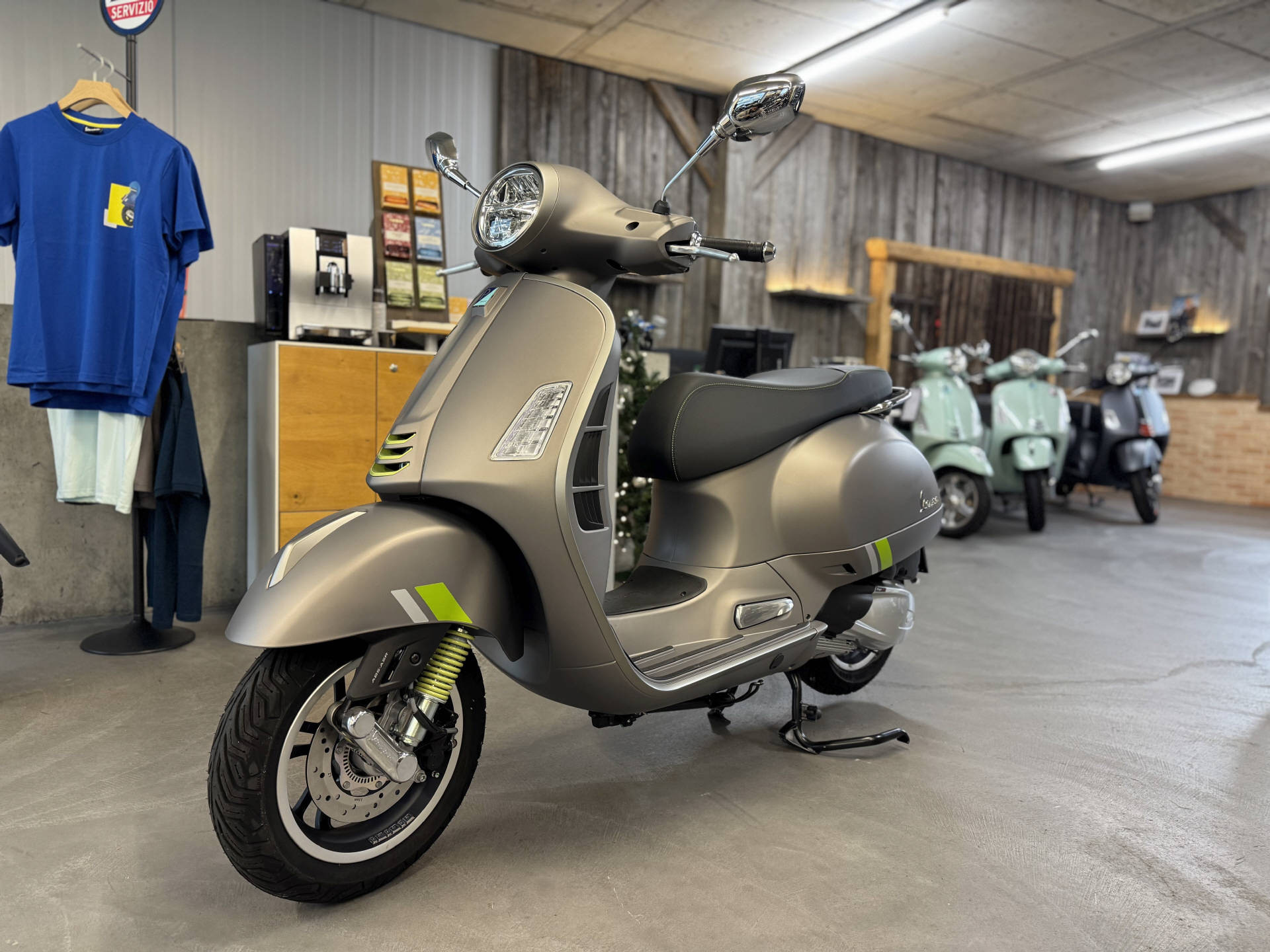 PIAGGIO Vespa GTS 300 HPE-image-0