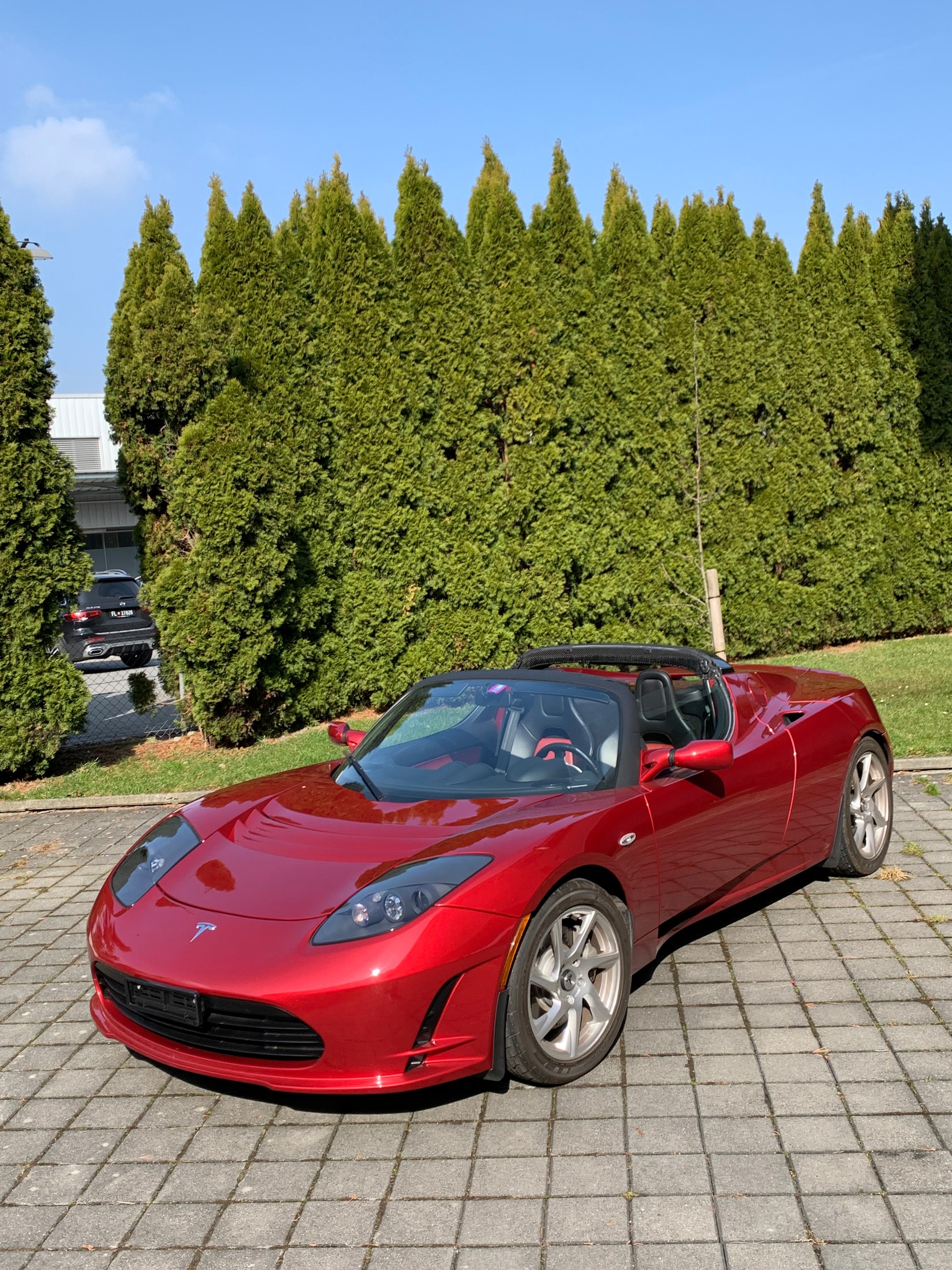 TESLA Roadster