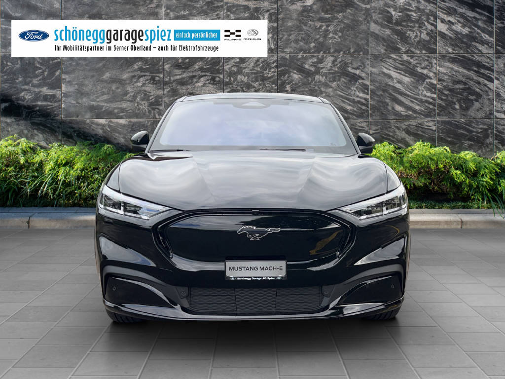 FORD Mustang Mach-E Premium AWD-showroom-element-1