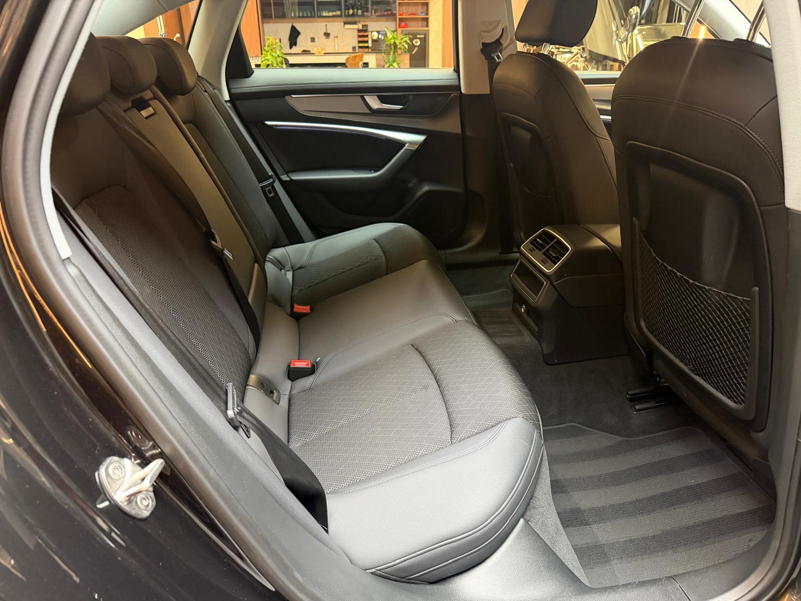 AUDI A6 2.0 40 TDI Design quattro S-Tronic-image-17