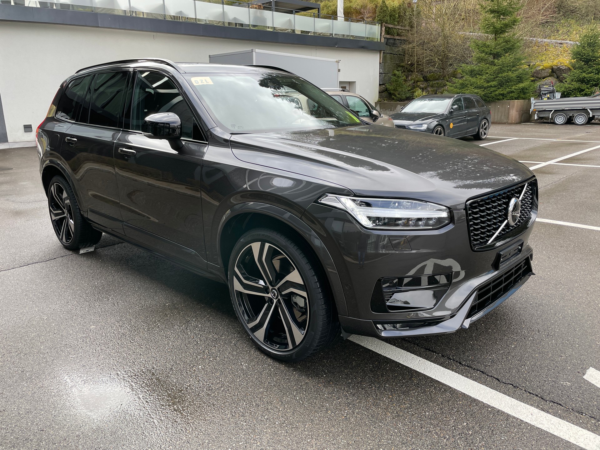 VOLVO XC90 B5 Diesel Mild Hybrid AWD Ultimate Dark Geartronic - 7 Sitzer-showroom-element-2