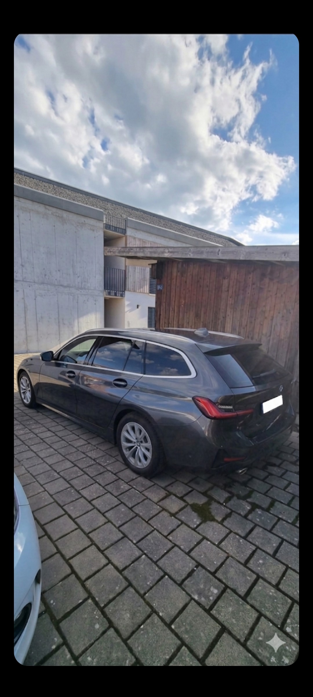 BMW 318d 48V Touring Steptronic Frisch ab MFK & Service. Gratis Service bis 100'000 Km. Neue Bremsen. 8-Fach Bereift-image-1