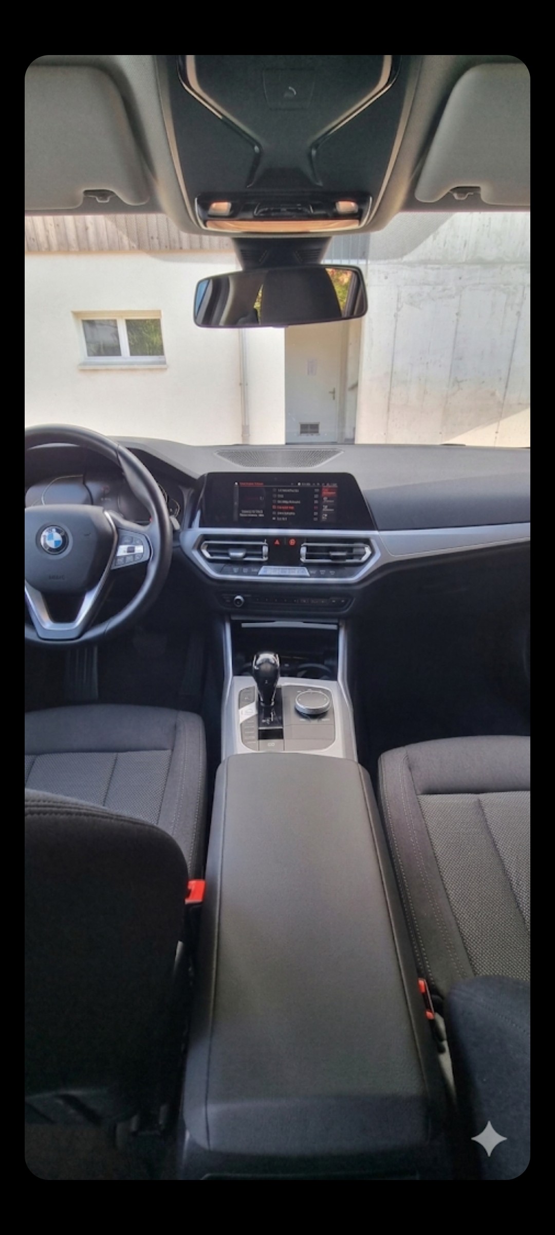 BMW 318d 48V Touring Steptronic Frisch ab MFK & Service. Gratis Service bis 100'000 Km. Neue Bremsen. 8-Fach Bereift-image-4
