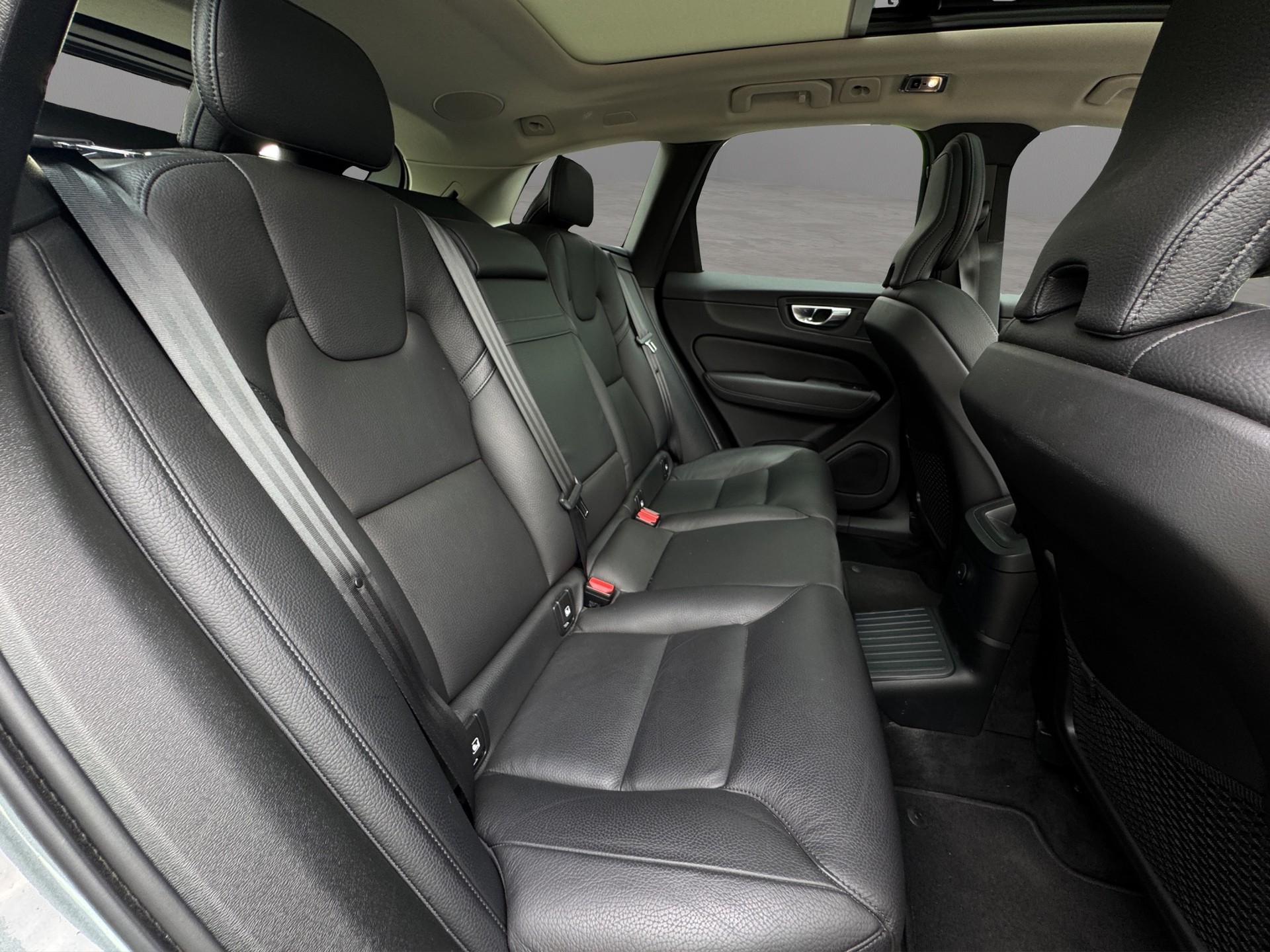 VOLVO XC60 T6 eAWD Inscription Geartronic-image-14