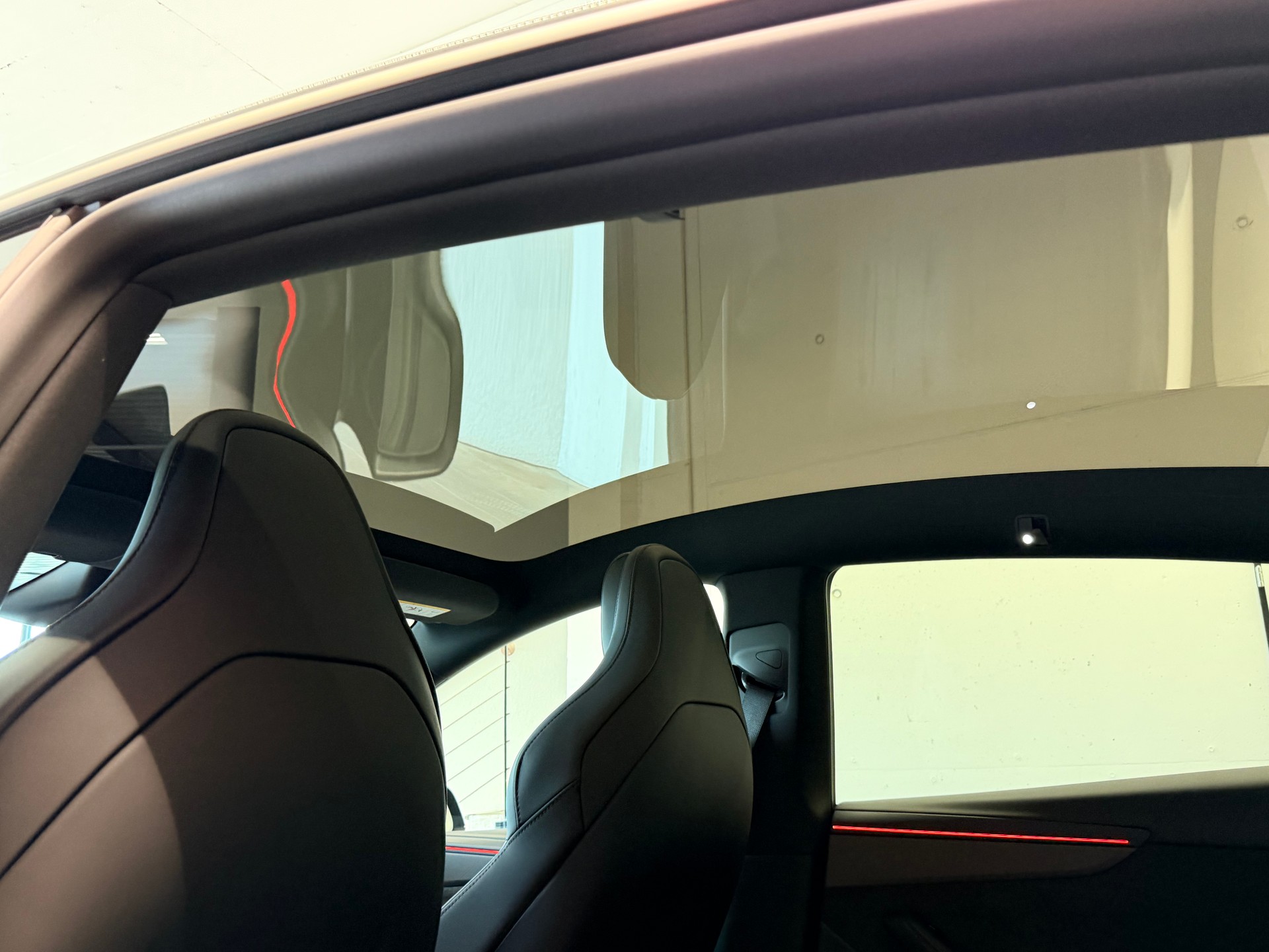 TESLA Model Y Performance-image-16