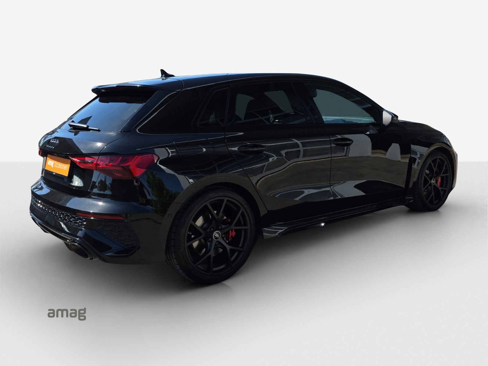 AUDI RS3 Sportback 2.5 TSI quattro S-tronic-image-4