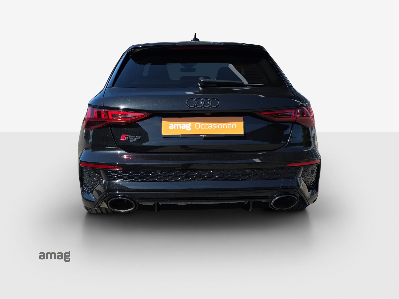 AUDI RS3 Sportback 2.5 TSI quattro S-tronic-image-3