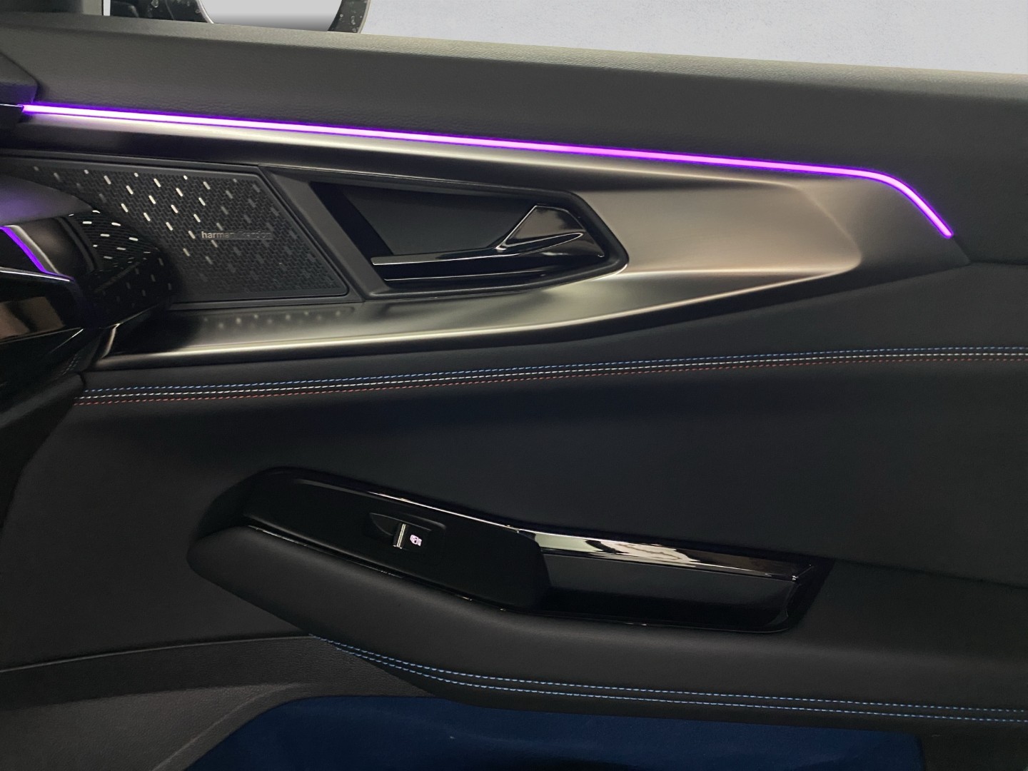 RENAULT Rafale 1.2 E-Tech Hybrid 200 Esprit Alpine-image-20