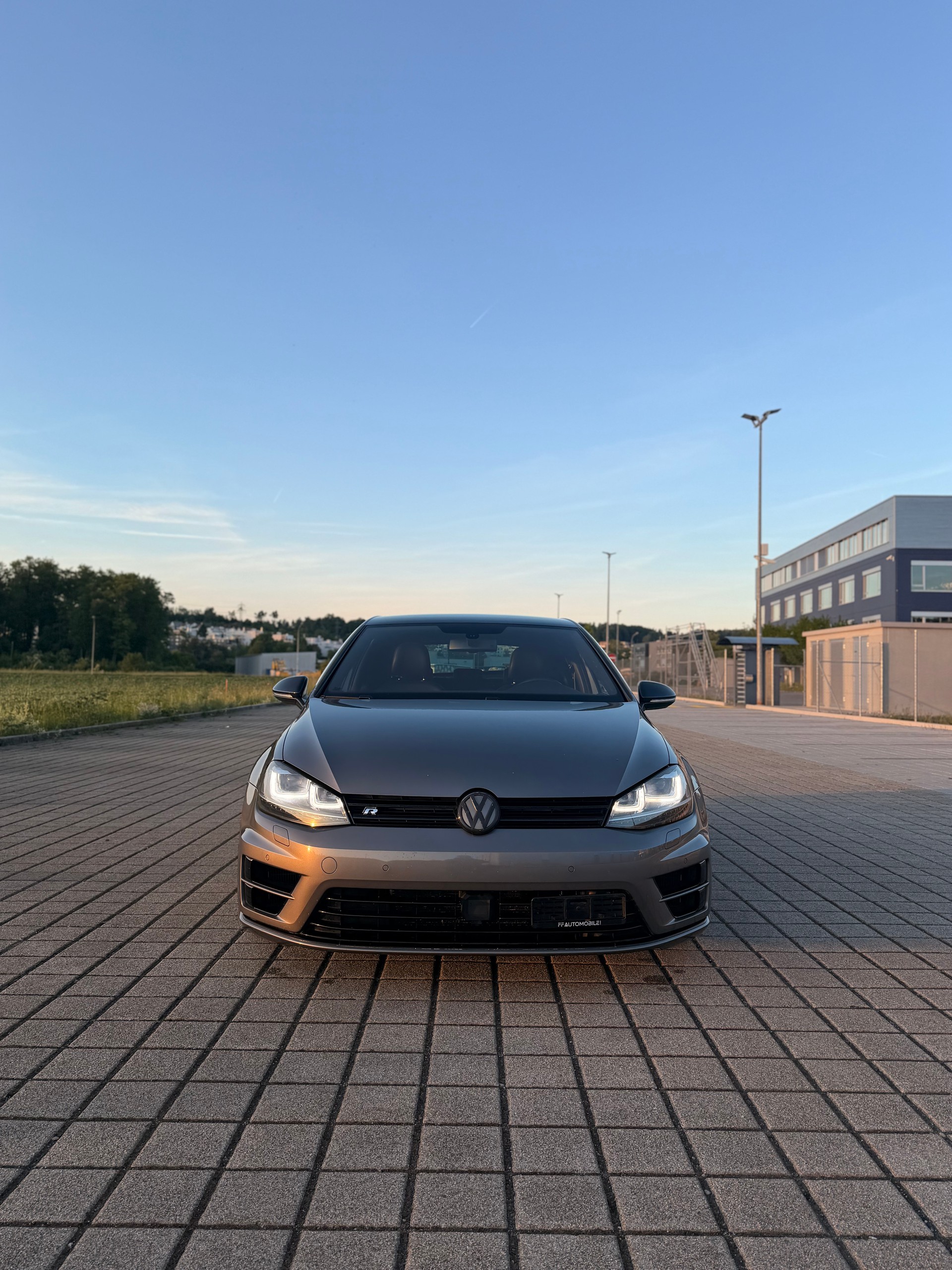VW Golf 2.0 TSI R360 ABT 4Motion DSG-showroom-element-2