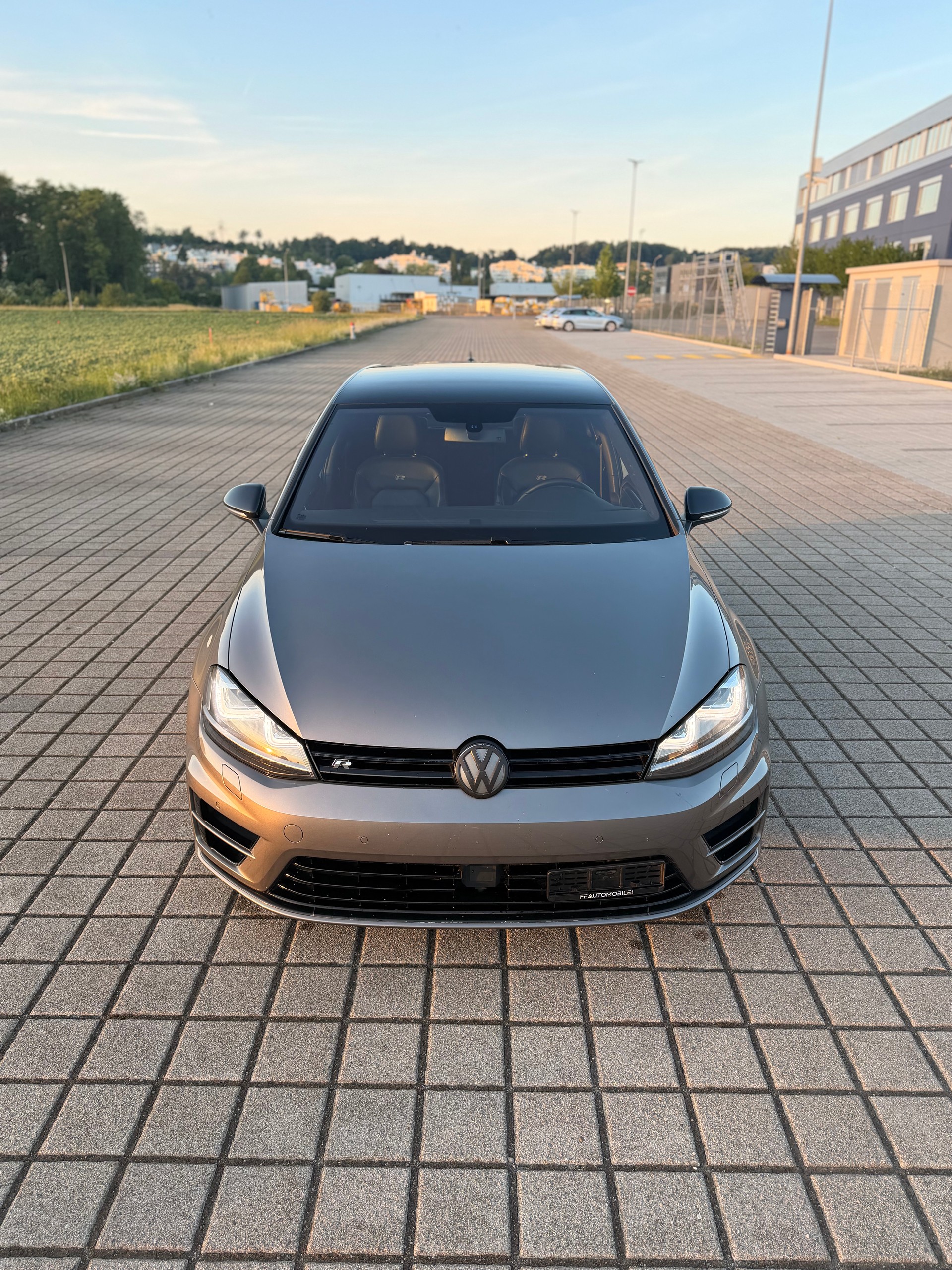 VW Golf 2.0 TSI R360 ABT 4Motion DSG-showroom-element-3