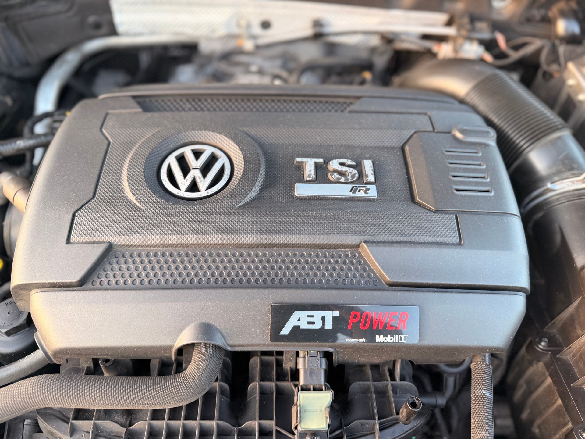 VW Golf 2.0 TSI R360 ABT 4Motion DSG-image-17