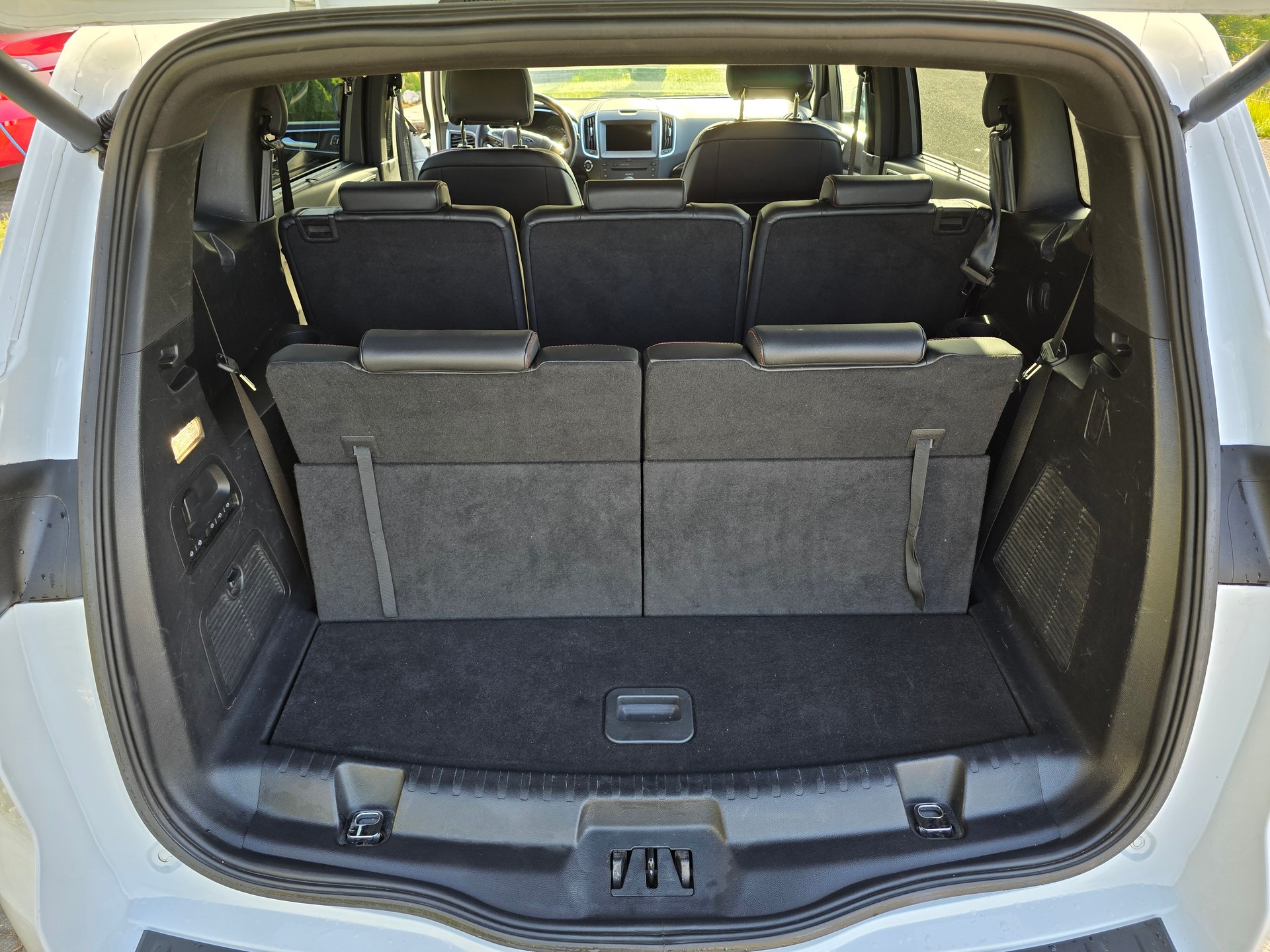 FORD 2.0 TDCi ST-Line AWD Automatic-image-4