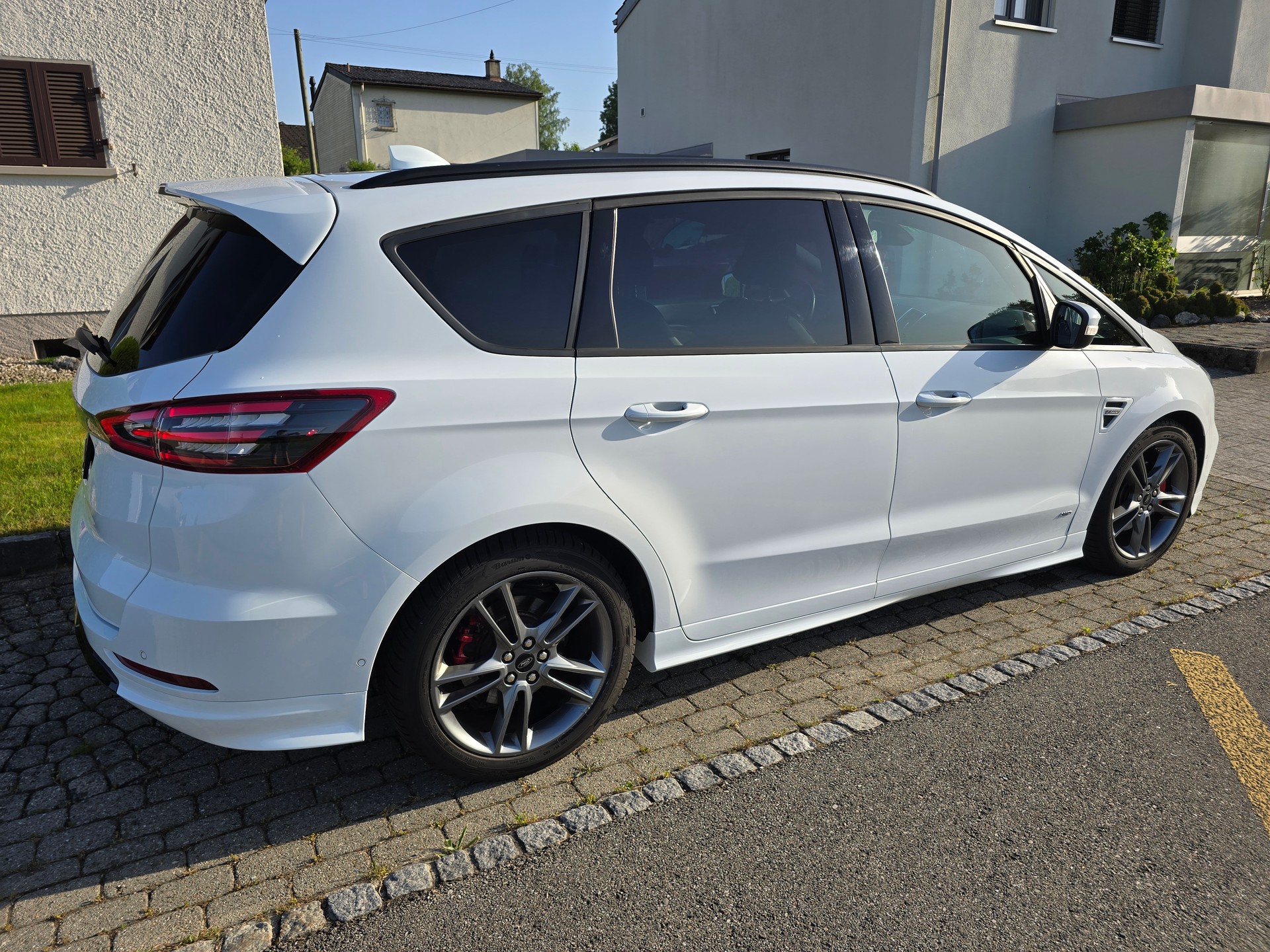 FORD 2.0 TDCi ST-Line AWD Automatic-image-2