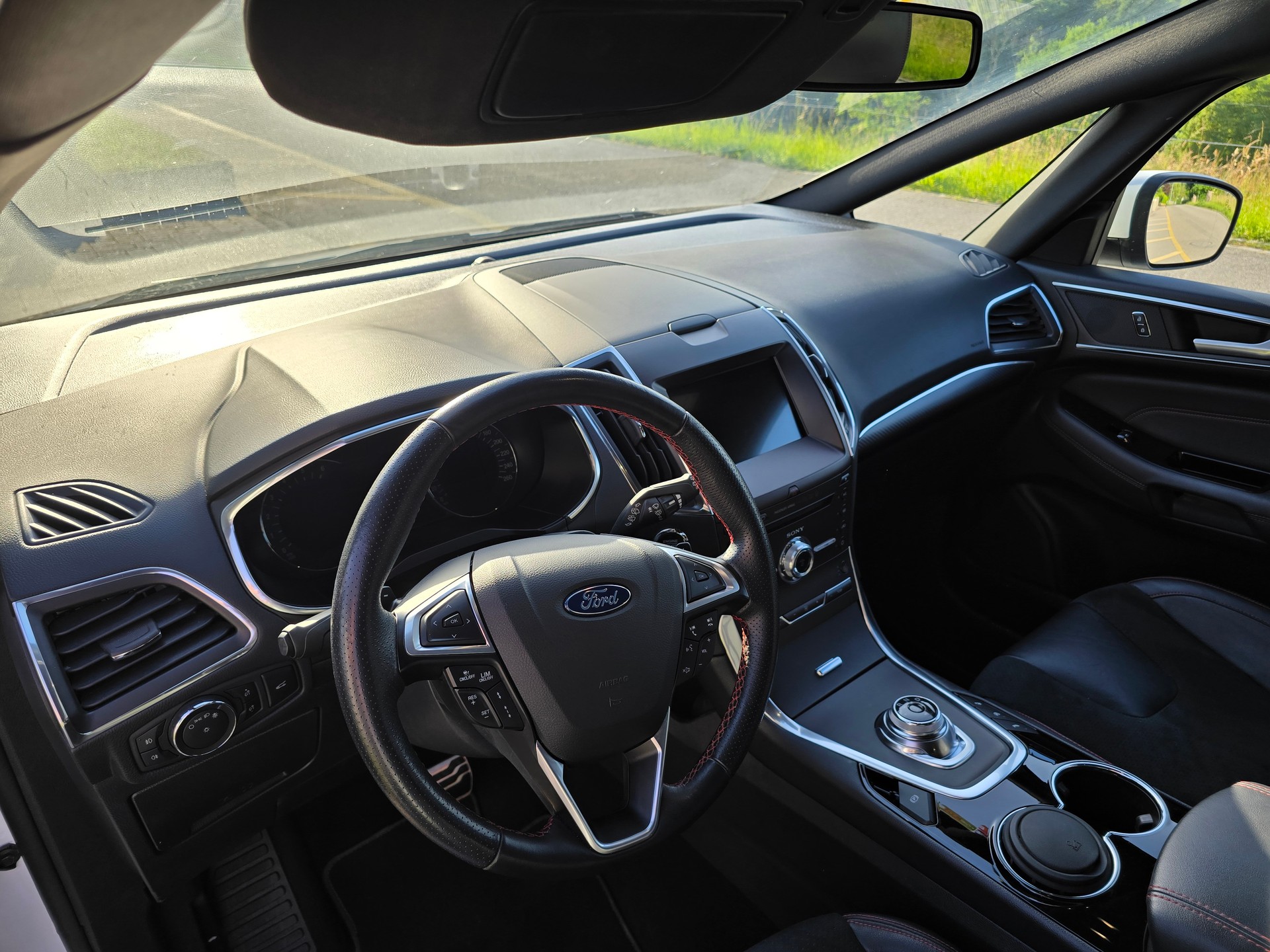 FORD 2.0 TDCi ST-Line AWD Automatic-image-5