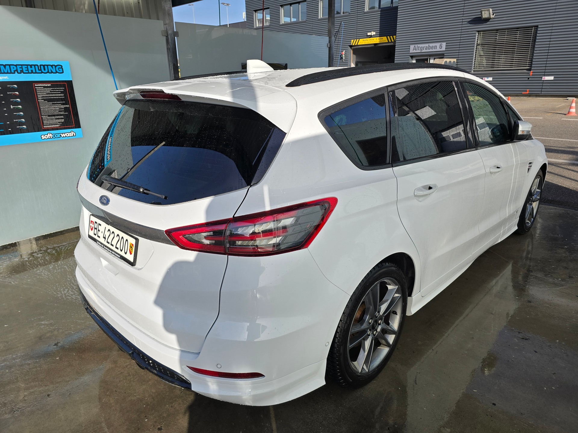 FORD 2.0 TDCi ST-Line AWD Automatic-image-18