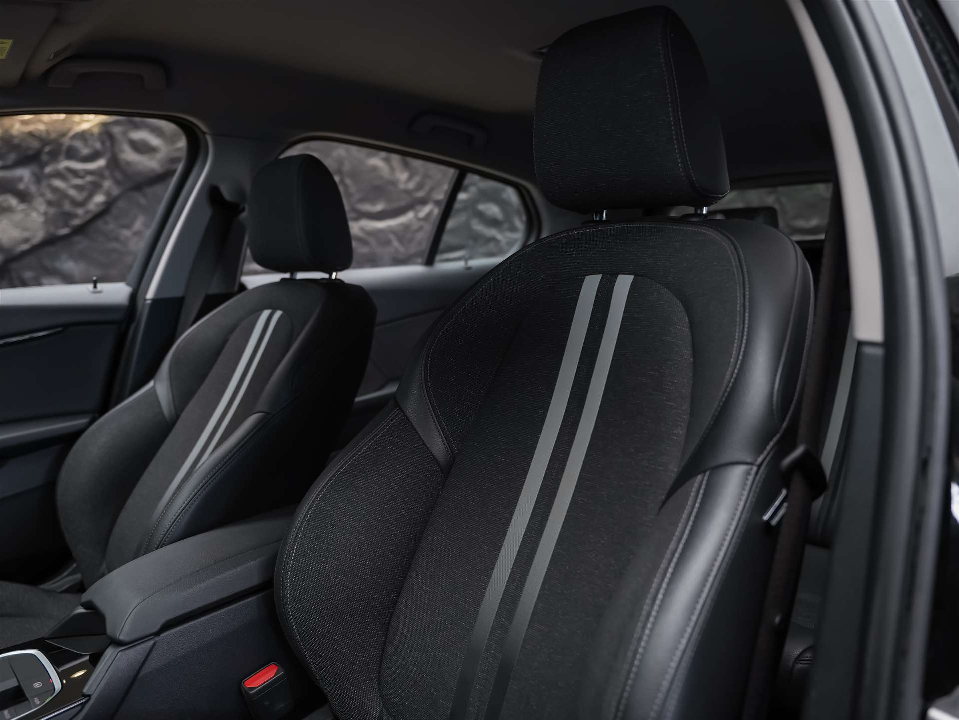 BMW 118i Sport Line Steptronic *CH-Auto*Harman/Kardon*Lenkradheizung*ACC*-image-10