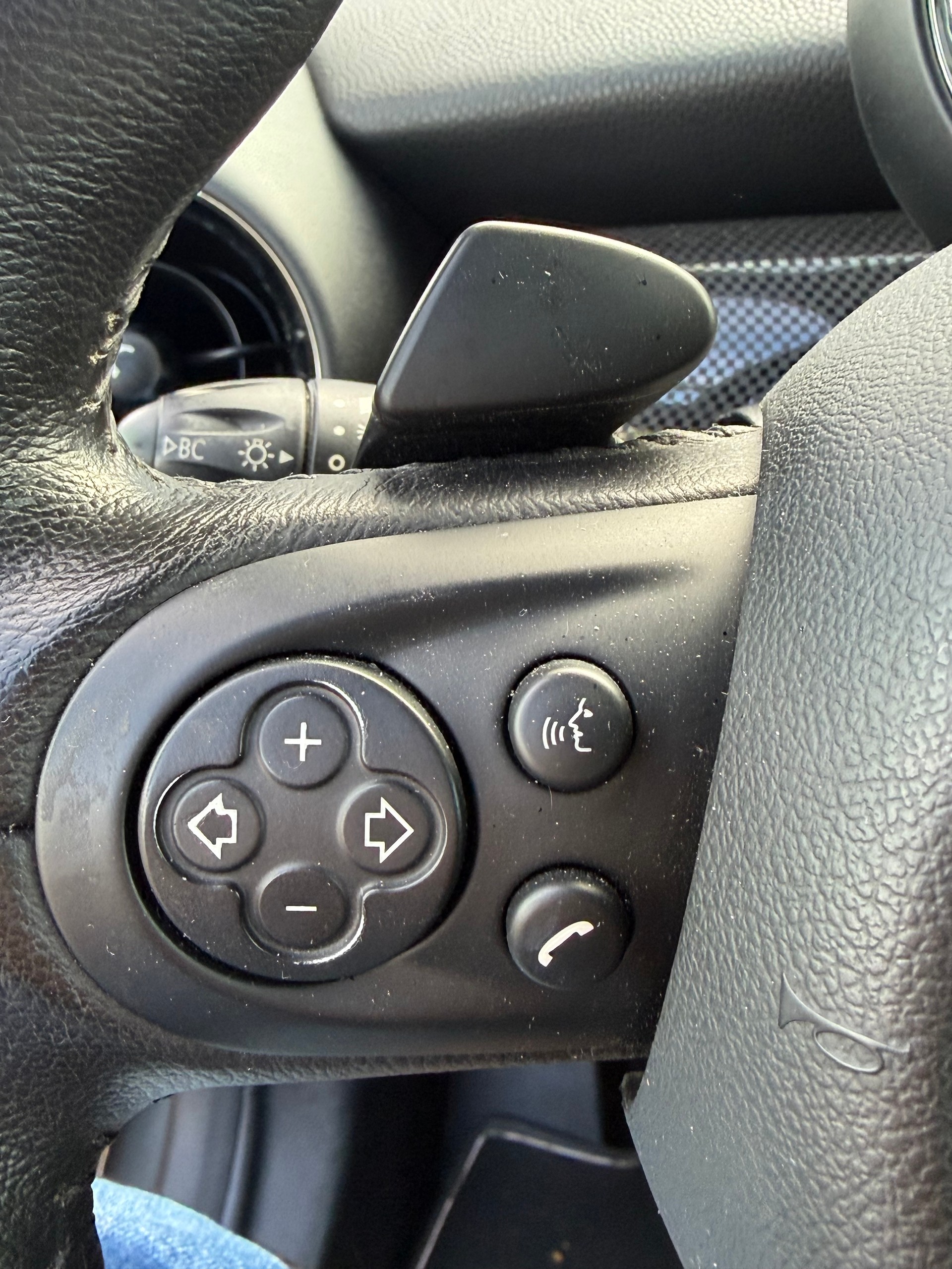 MINI Cooper S Steptronic-image-17