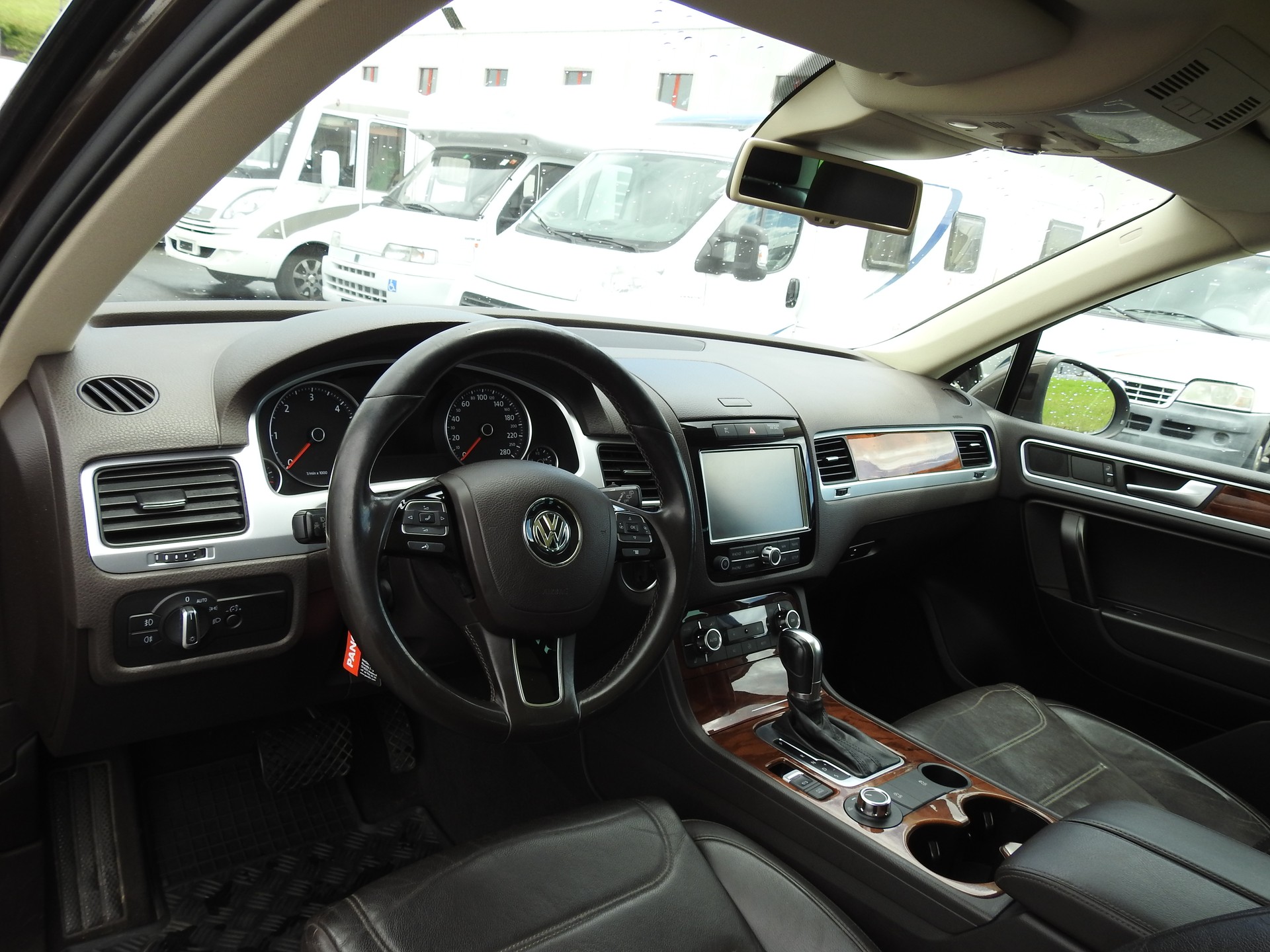 VW Touareg 3.0 TDI BlueMotion Technology Tiptronic-image-9