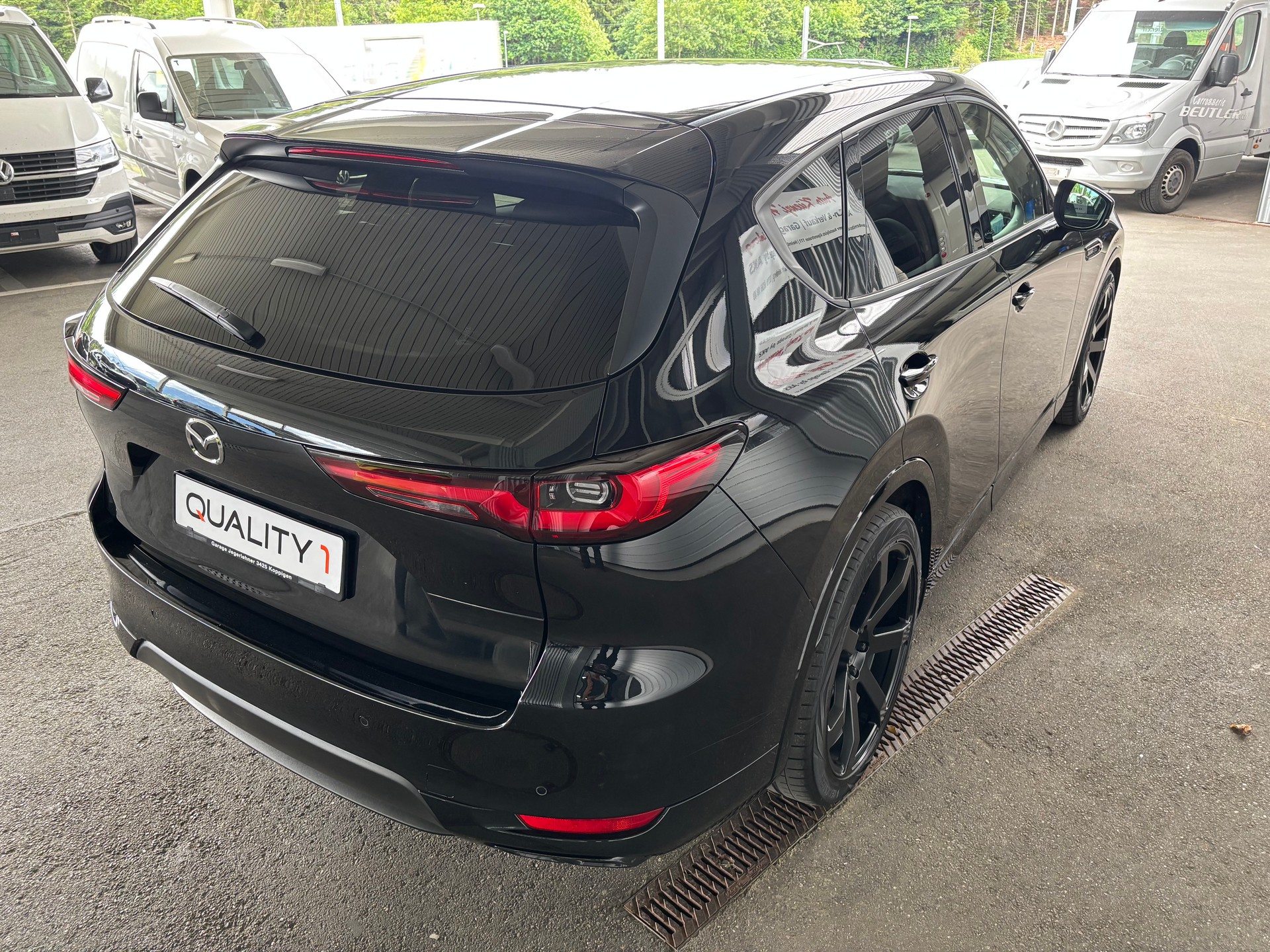 MAZDA CX-60 3.3L e-Skyactiv D 254 MHEV AWD Exclusive-Line-showroom-element-3