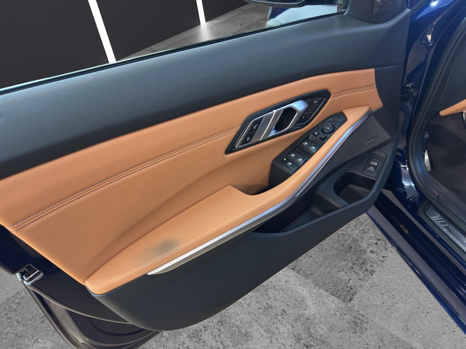 BMW M340i xDrive Touring-image-9