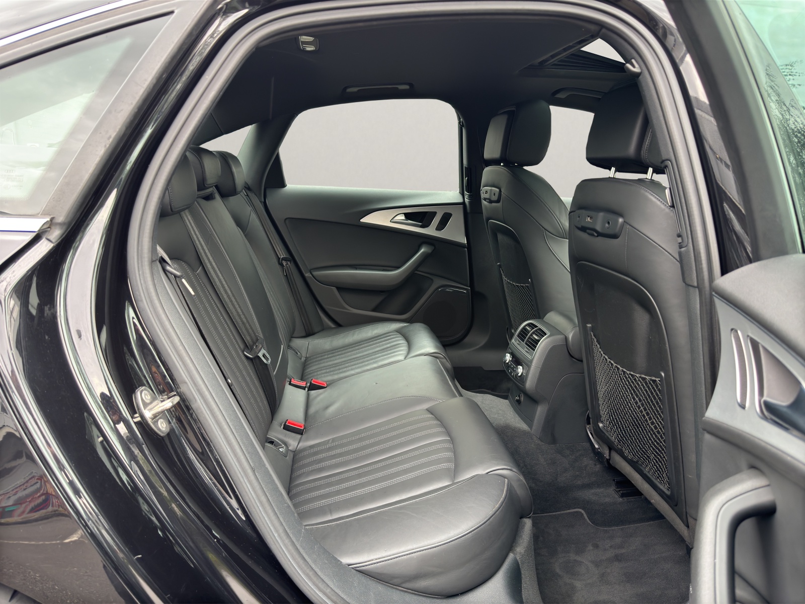 AUDI A6 Limousine 3.0 TDI V6 S-Line quattro S-tronic-image-14