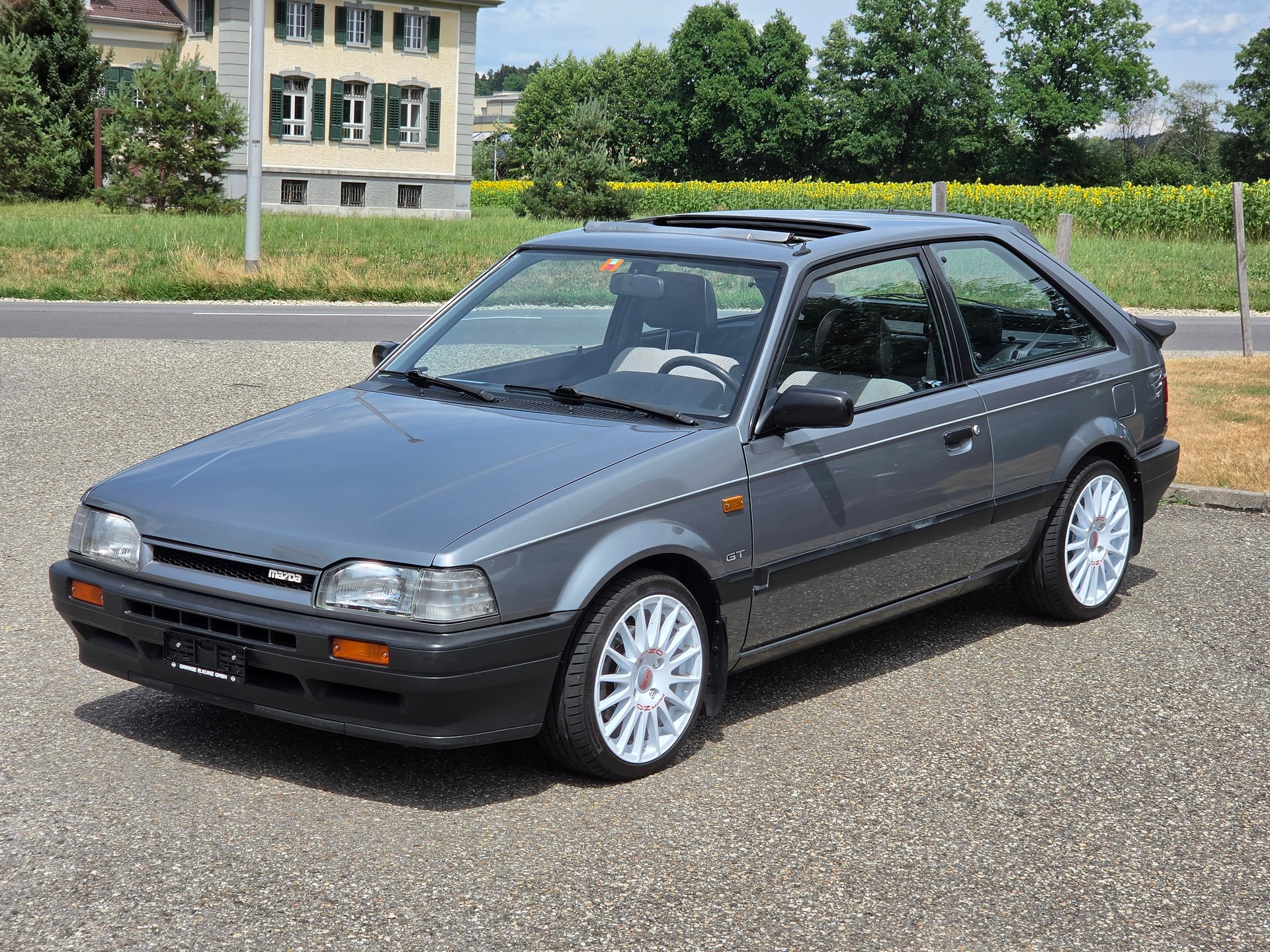 MAZDA 323 1.6i GT Turbo