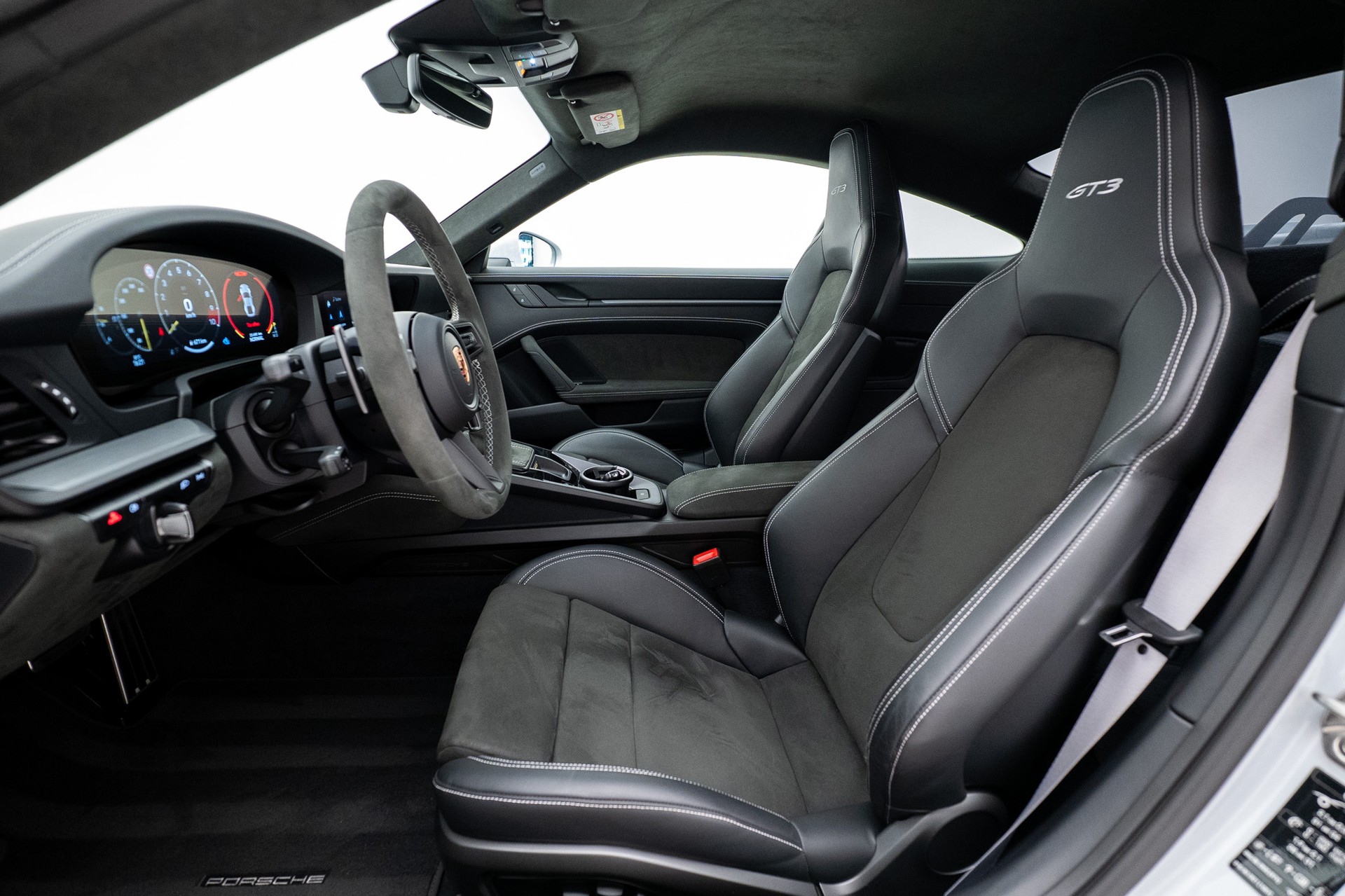PORSCHE 911 Carrera GT3 PDK-image-6