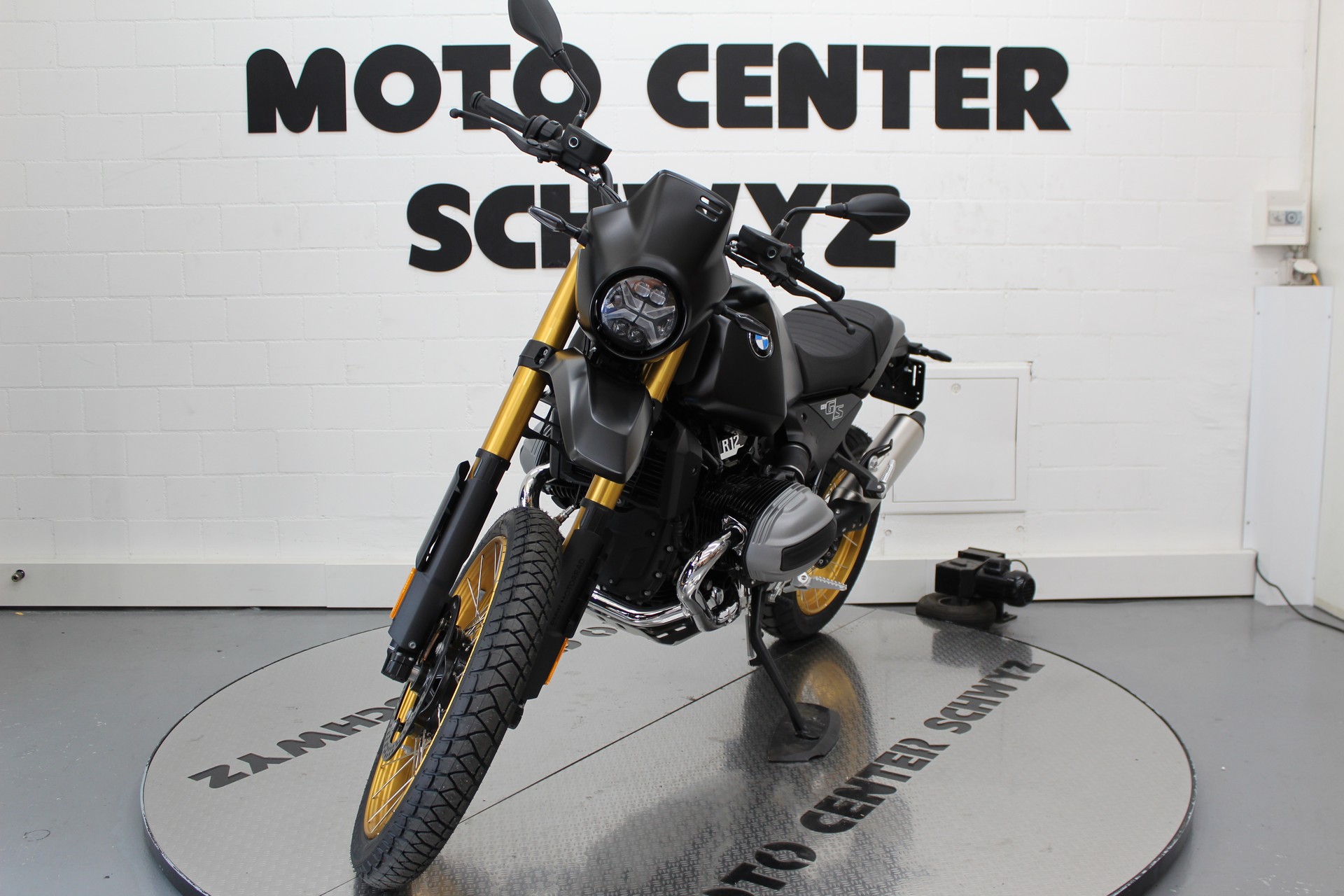 BMW R 12 G/S-image-3