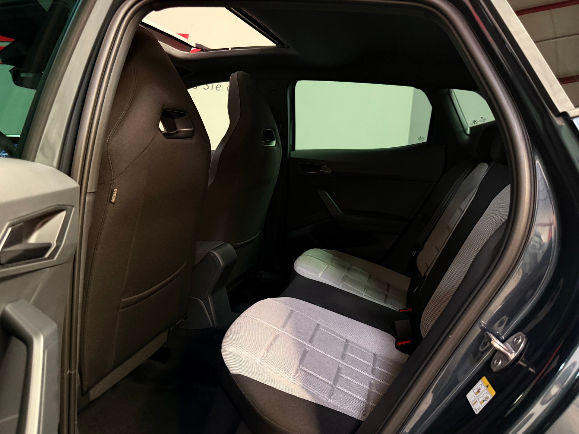 SEAT Ibiza 1.5 EcoTSI FR DSG Panorama-image-15