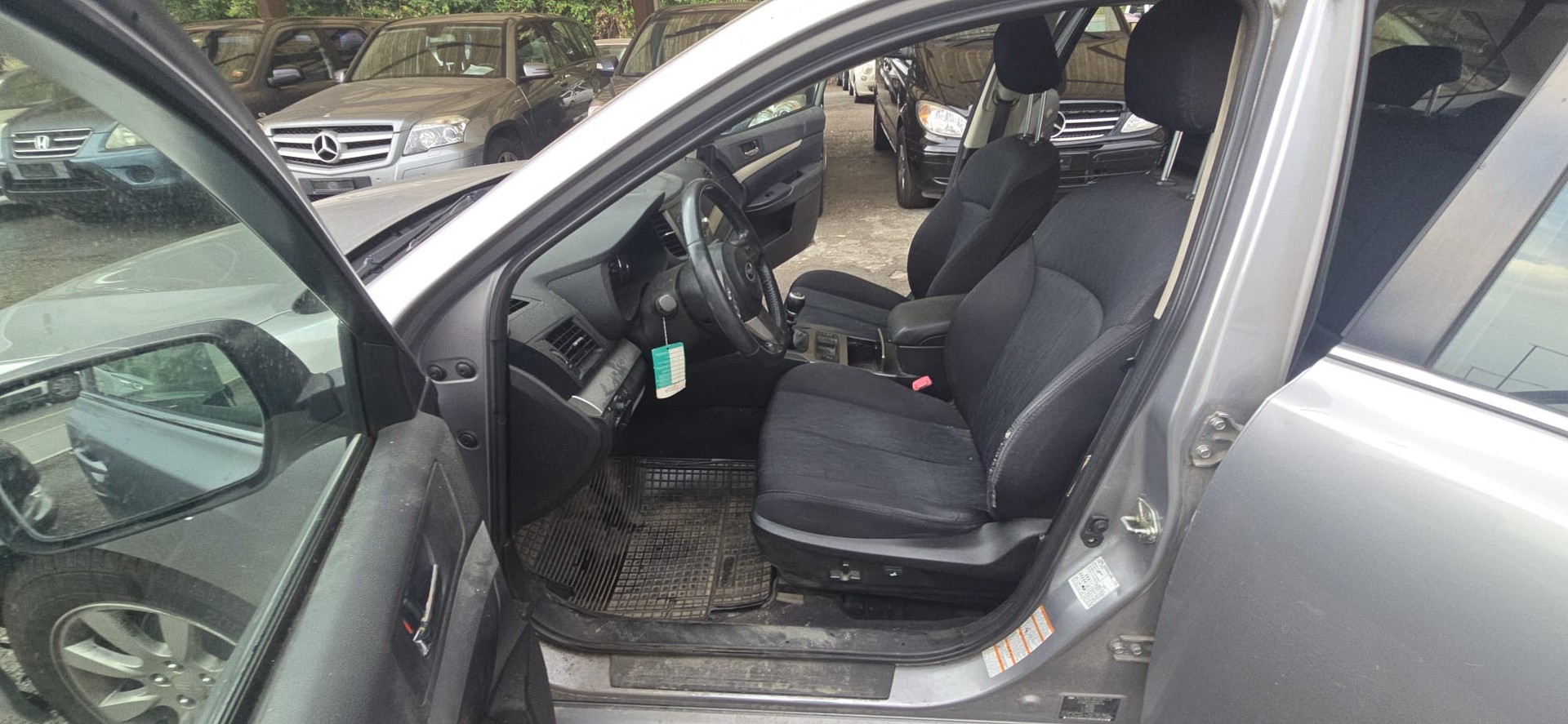 SUBARU Legacy 2.0i Swiss AWD-image-6
