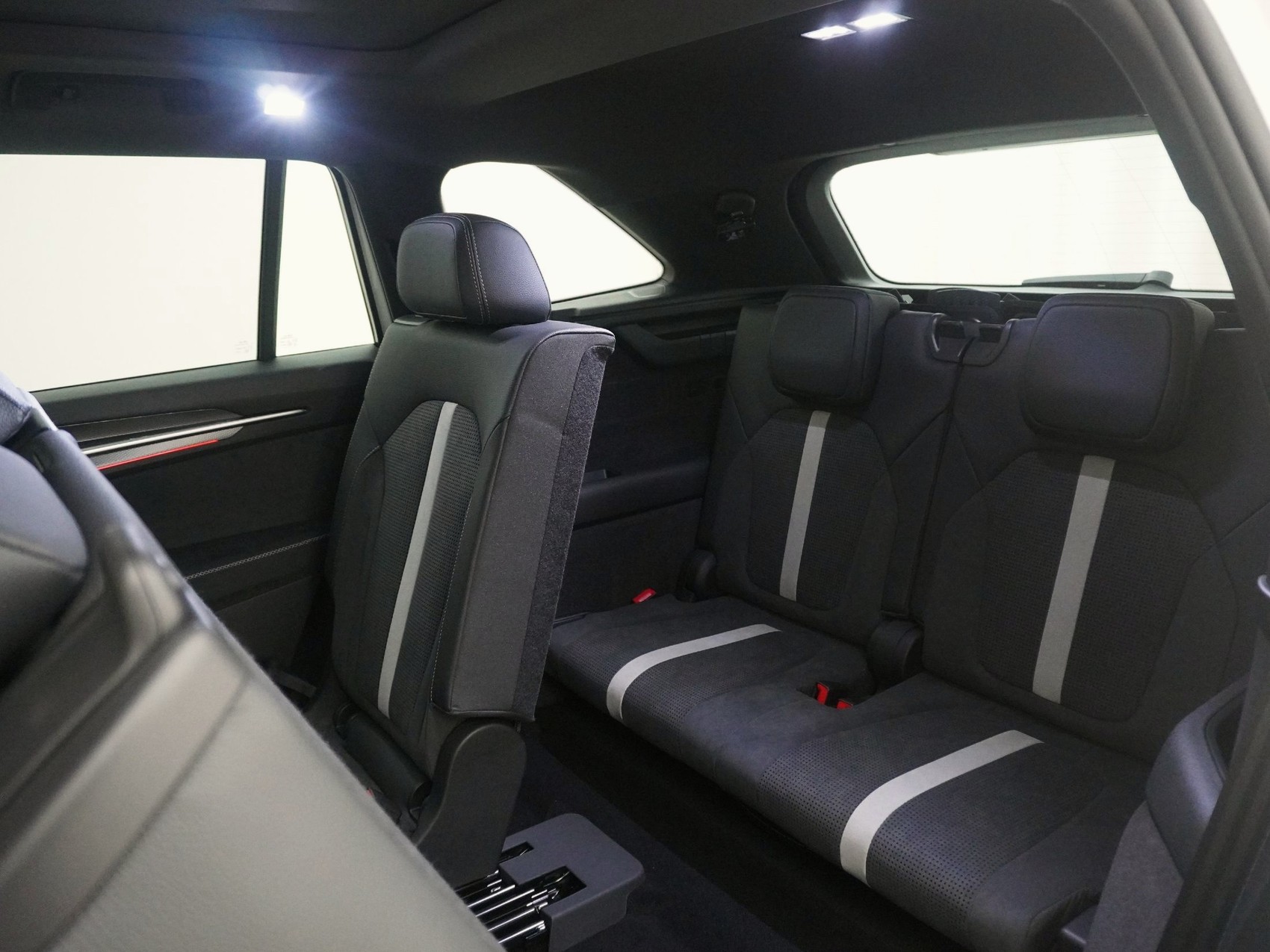SKODA Kodiaq 2.0 TSI SportLine-image-15