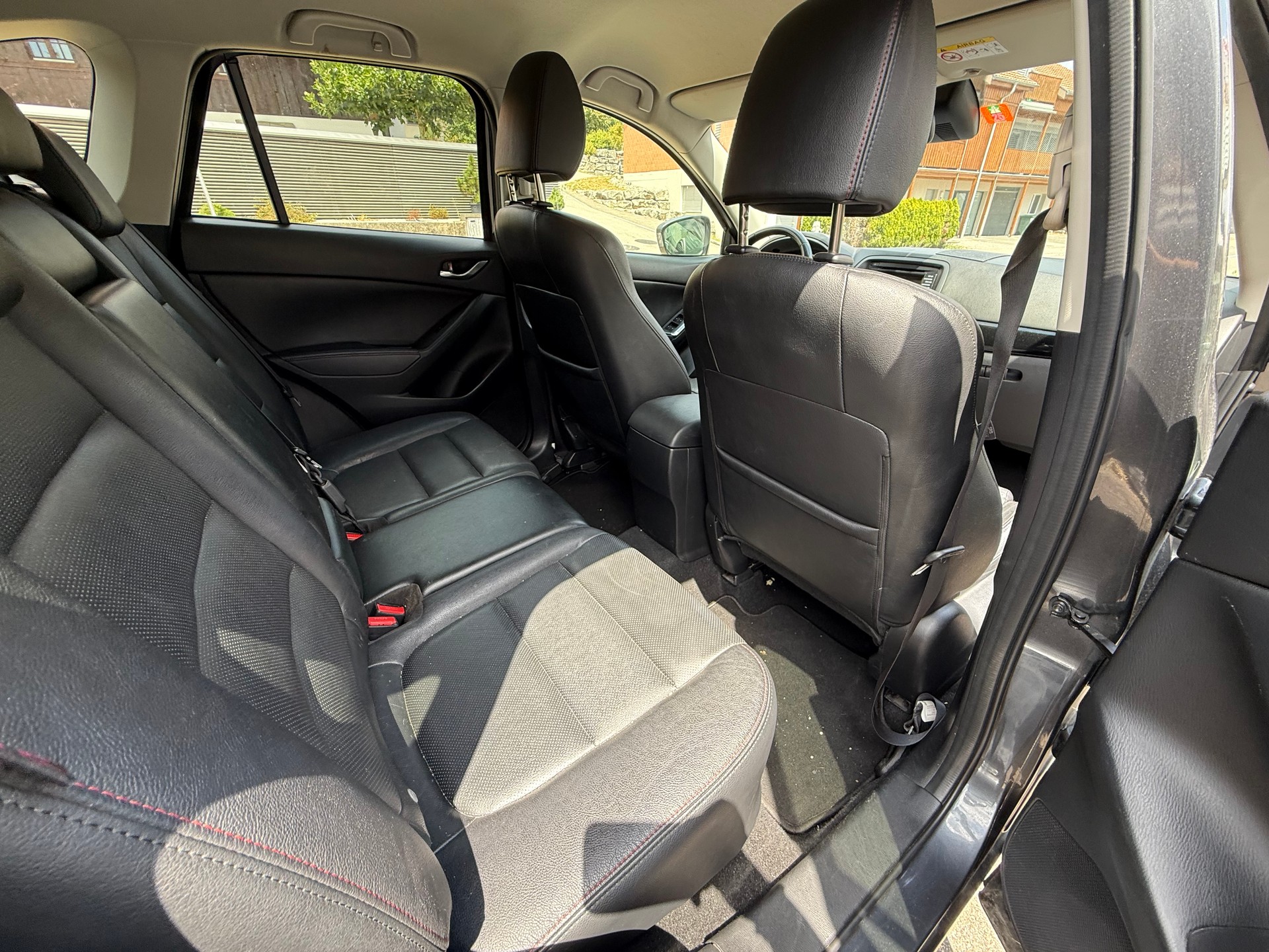 MAZDA CX-5 2.2 D HP Revolution AWD Automatic-image-6