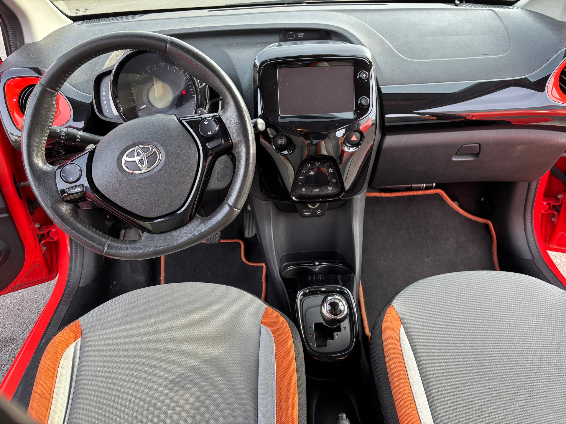 TOYOTA Aygo 1.0 VVT-i x-clusiv MultiMode-image-6