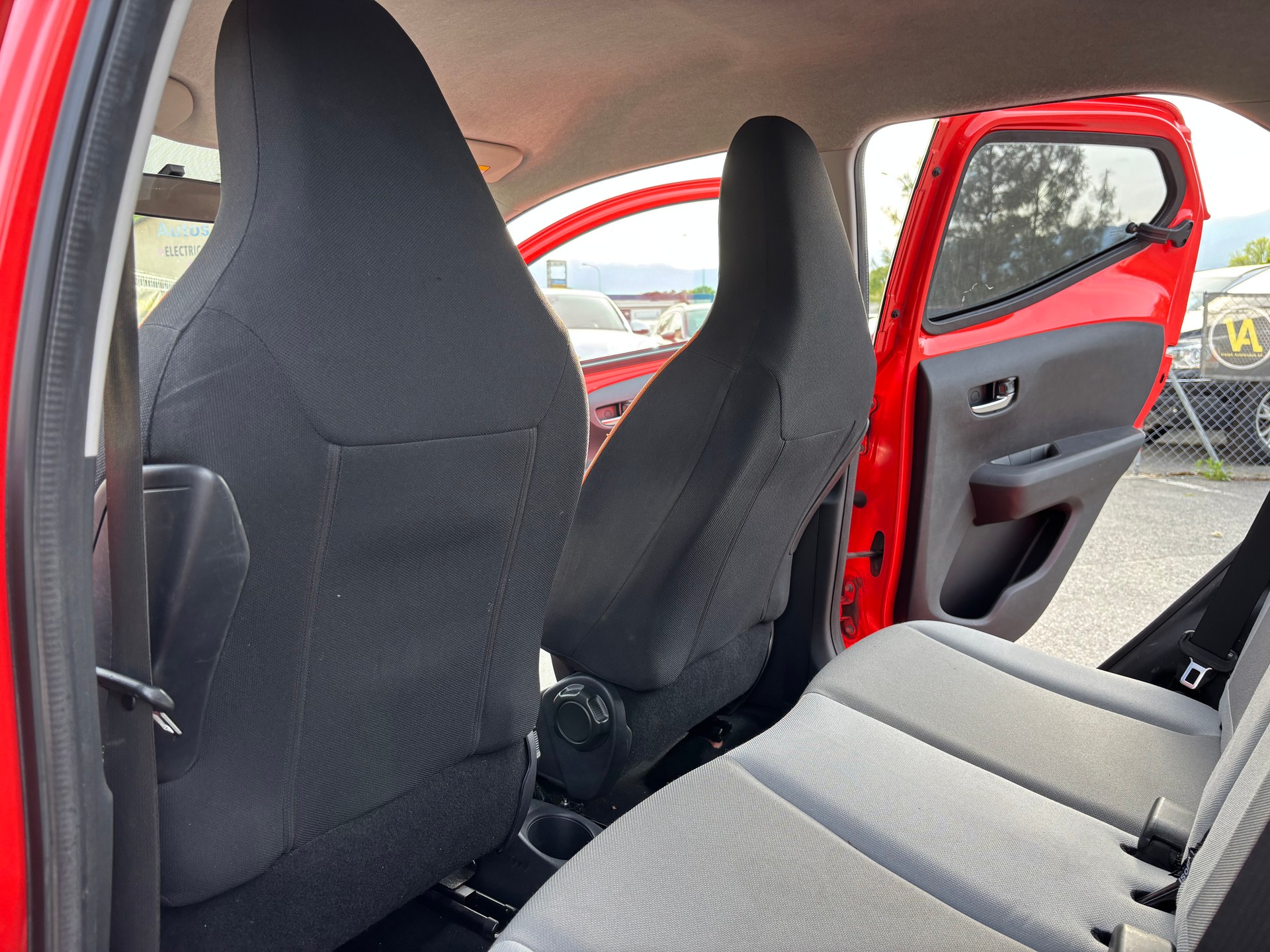 TOYOTA Aygo 1.0 VVT-i x-clusiv MultiMode-image-14