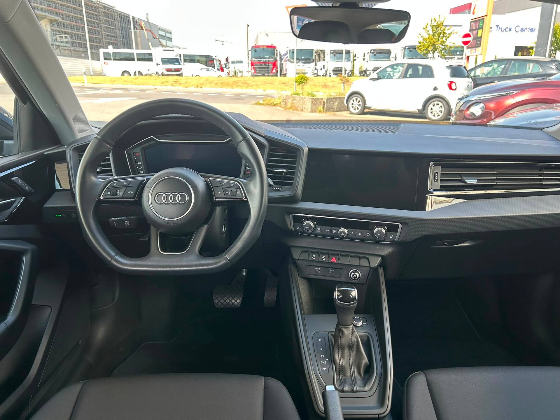 AUDI A1 Sportback 35 TFSI advanced S-tronic-image-7