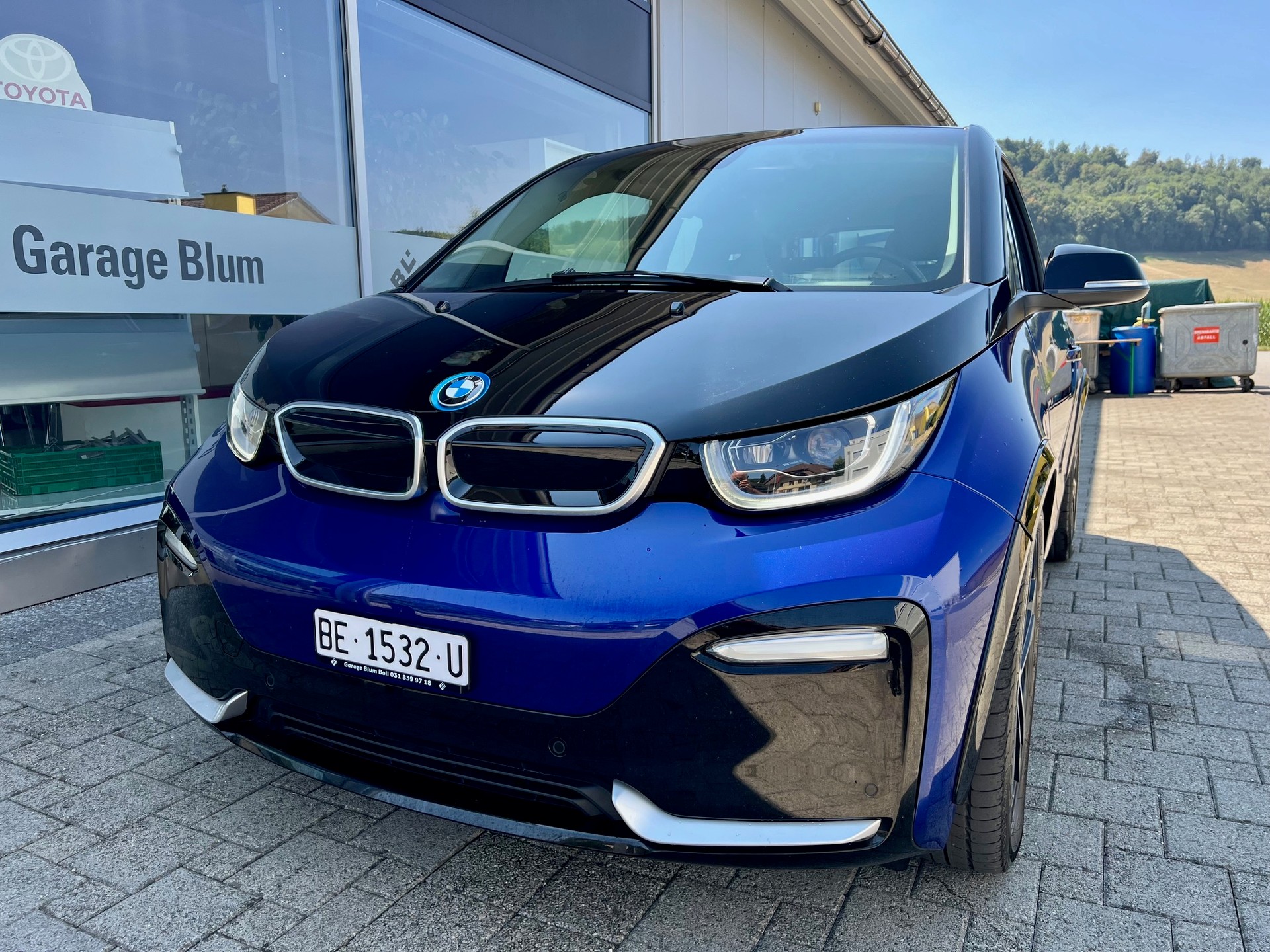 BMW i3s (120Ah)-showroom-element-1