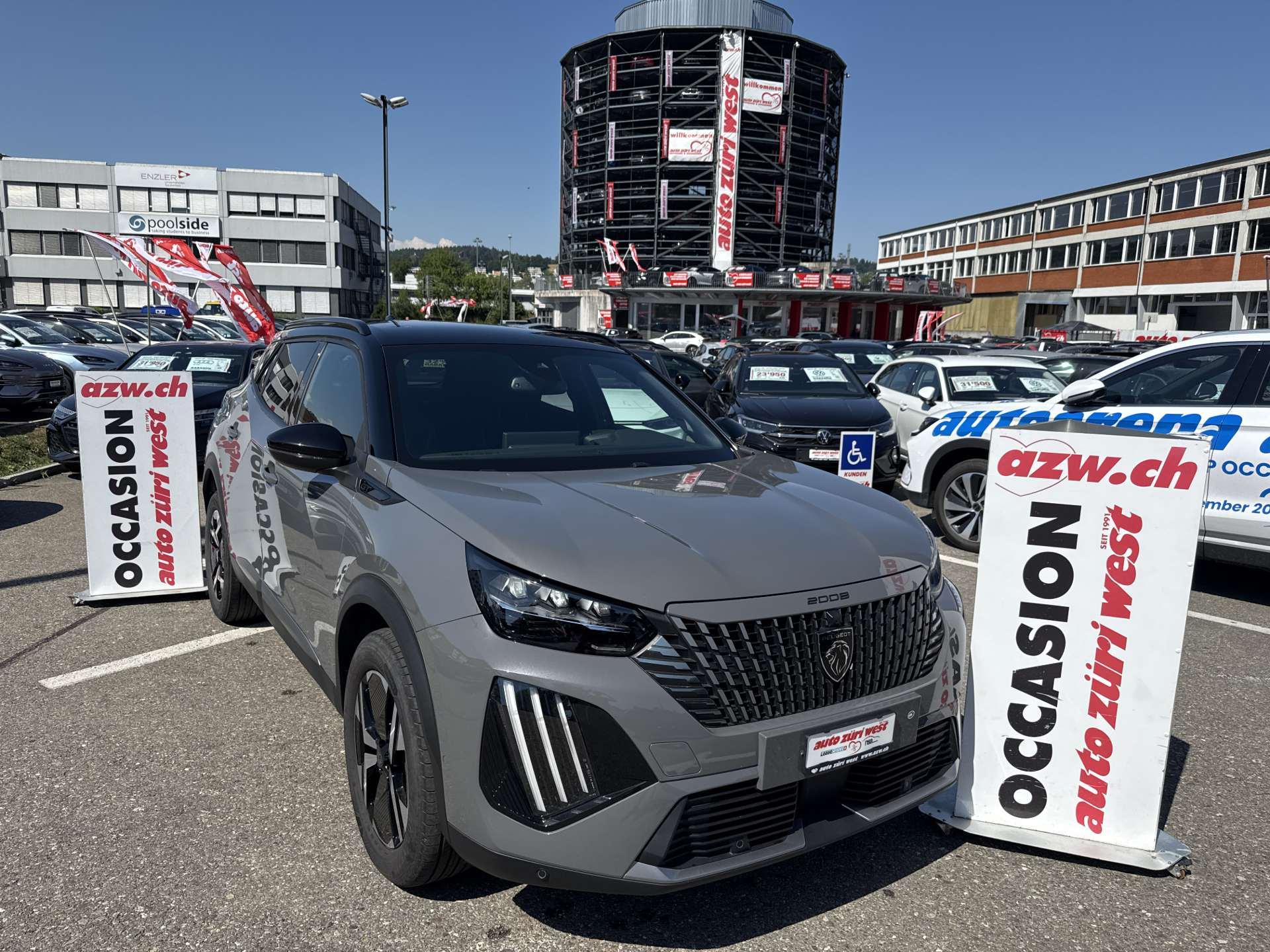 PEUGEOT 2008 1.2 PureTech GT Automat