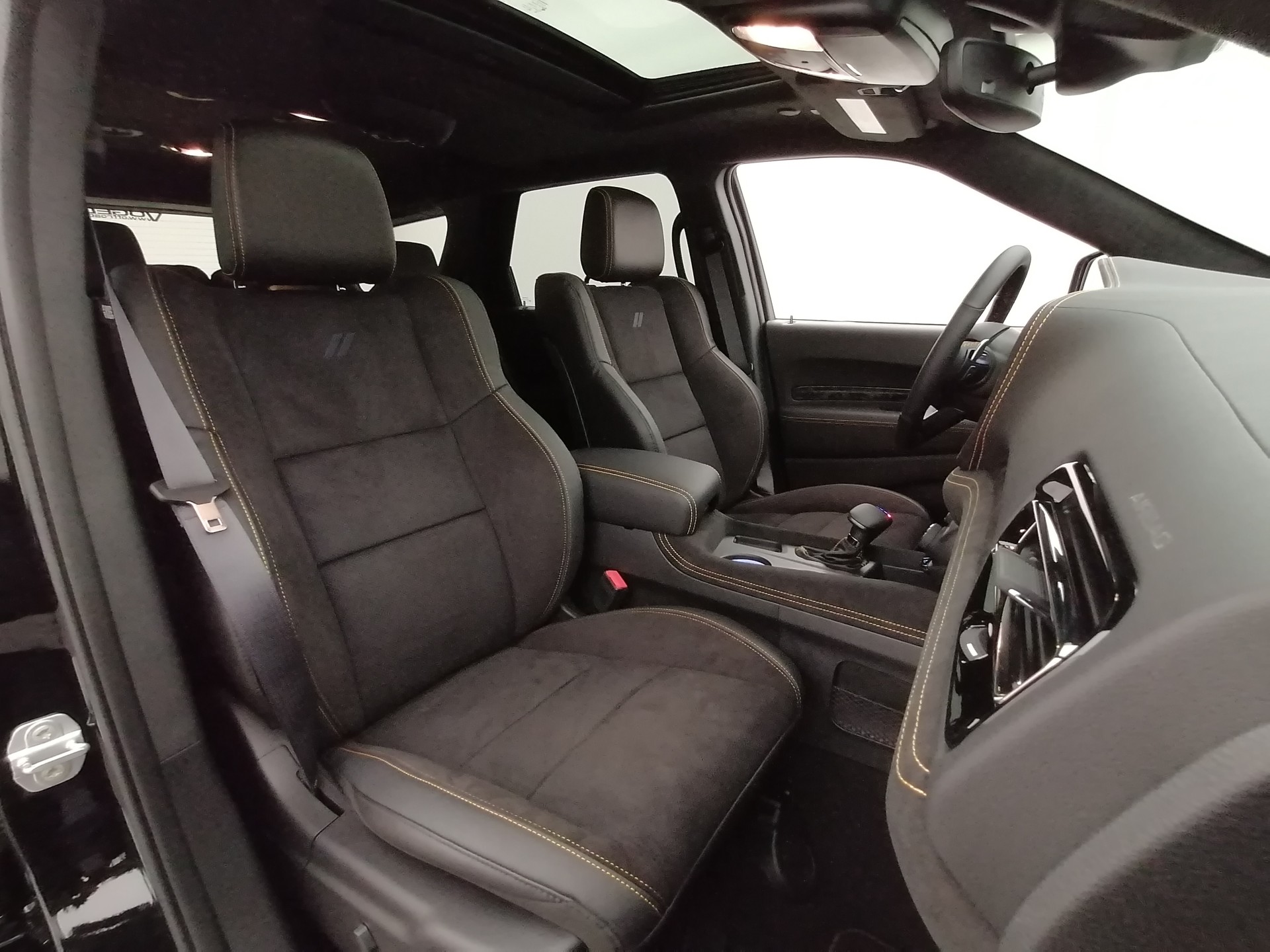 DODGE Durango R/T Hemi Orange Pack-image-14
