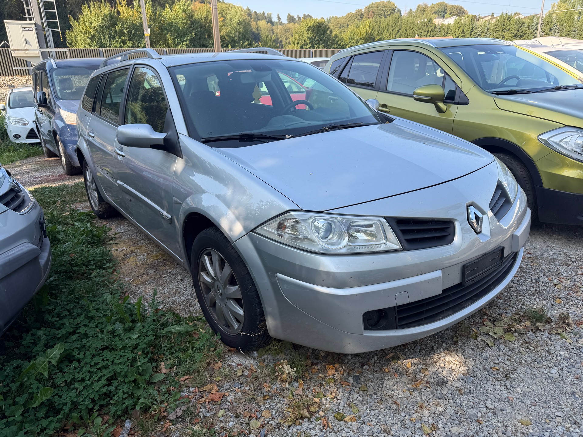 RENAULT Mégane Break 2.0 16V Dynamique-ab Mfk-showroom-element-3