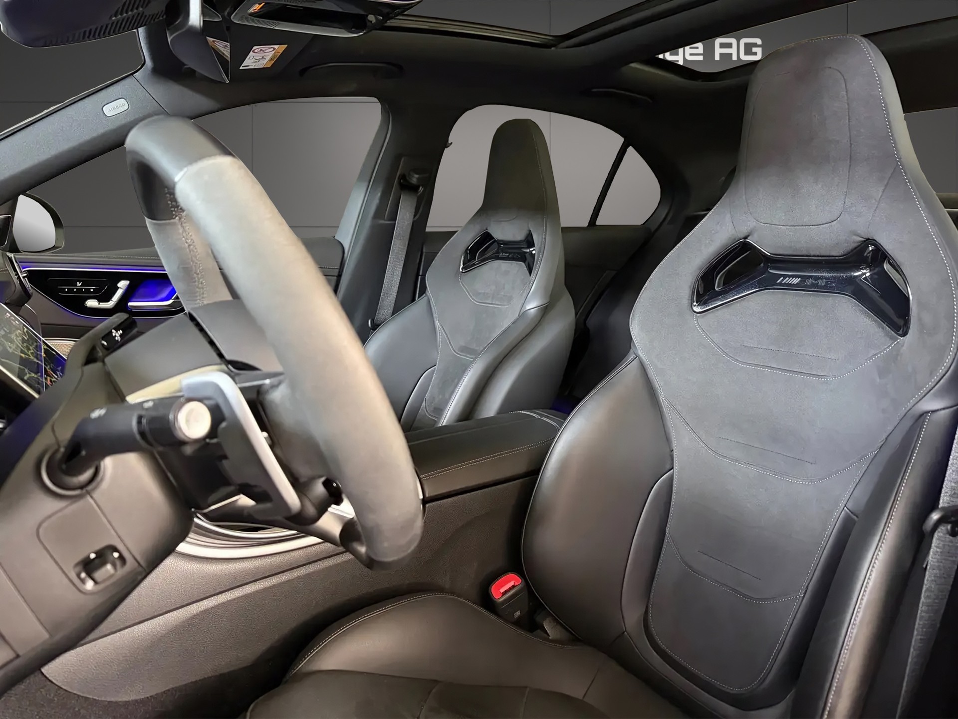 MERCEDES-BENZ C 63 S AMG E Performance 4 Matic Executive Edition-image-6