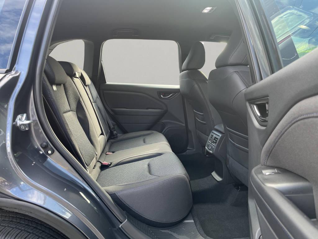 SUBARU Forester Station 2.0i e-Boxer Advantage-image-9