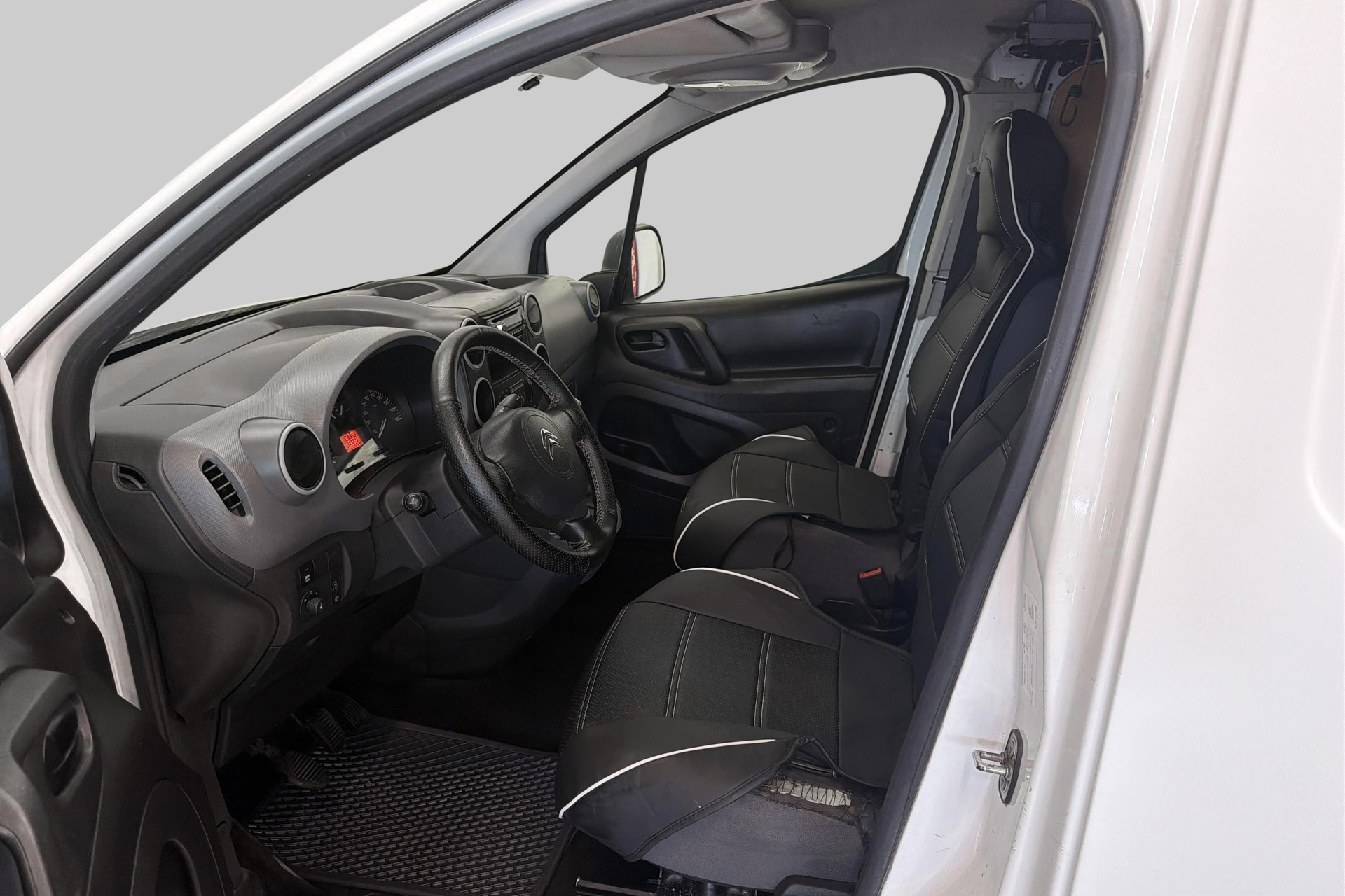 CITROEN Berlingo 1.6 HDi 600-image-7