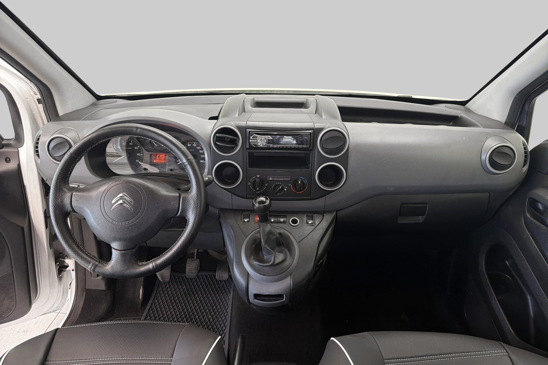 CITROEN Berlingo 1.6 HDi 600-image-16