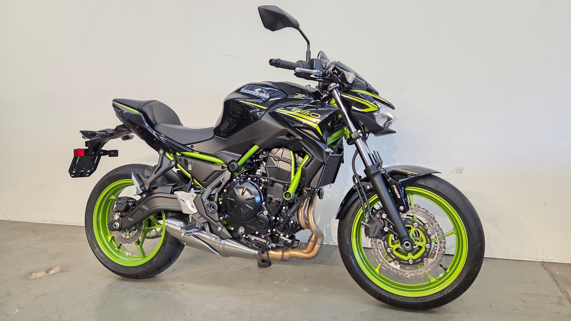 KAWASAKI Z 650-image-2