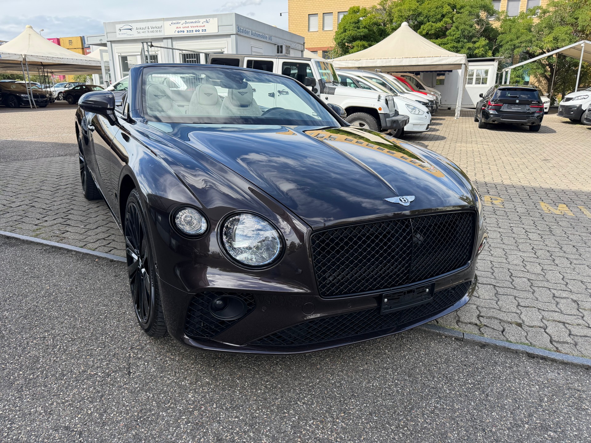 BENTLEY Continental GTC 4.0 V8-showroom-element-2